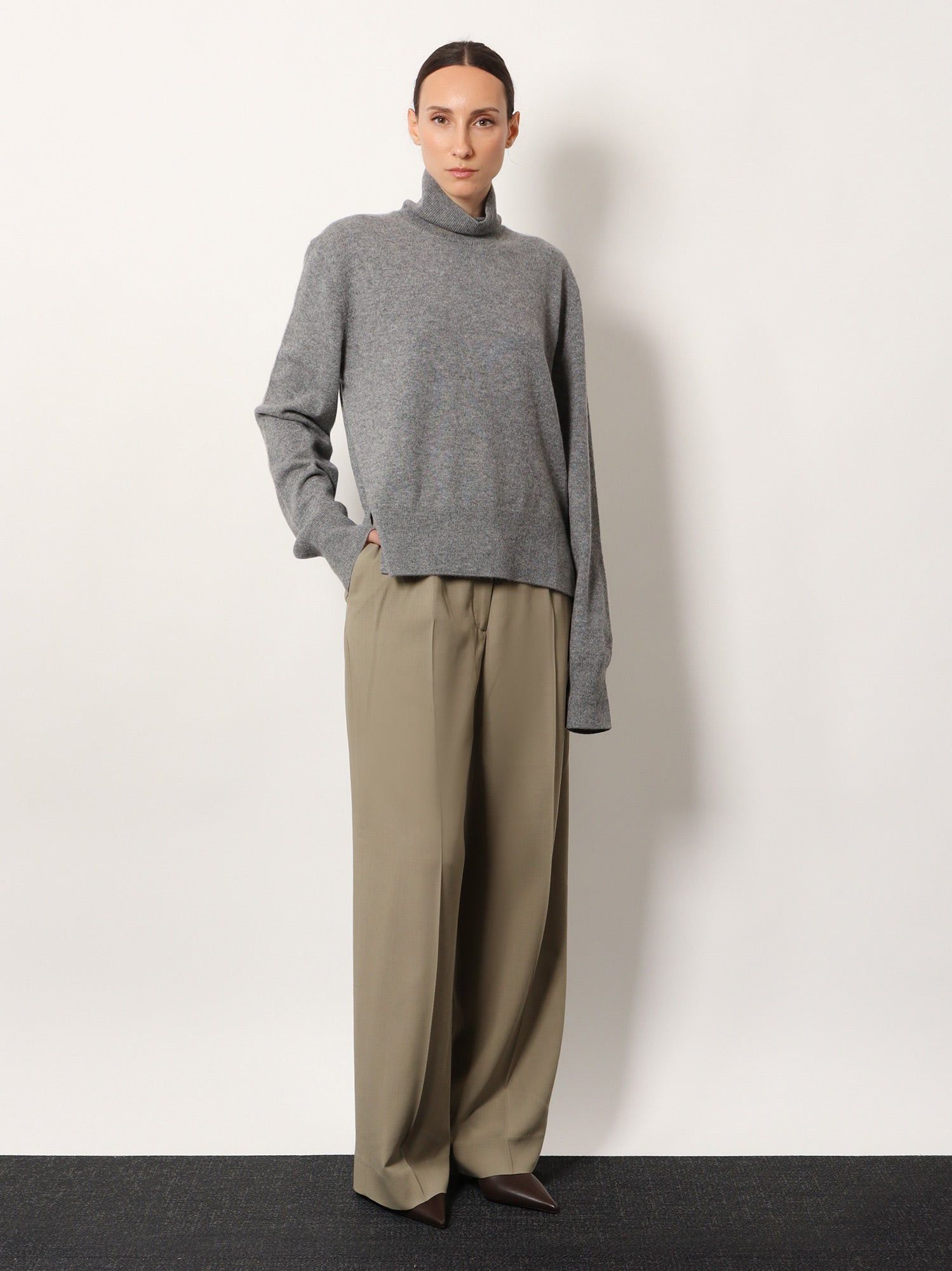 Toteme Viscose And Wool Trousers Size 26" / US 2 / IT 38 - 2 Thumbnail