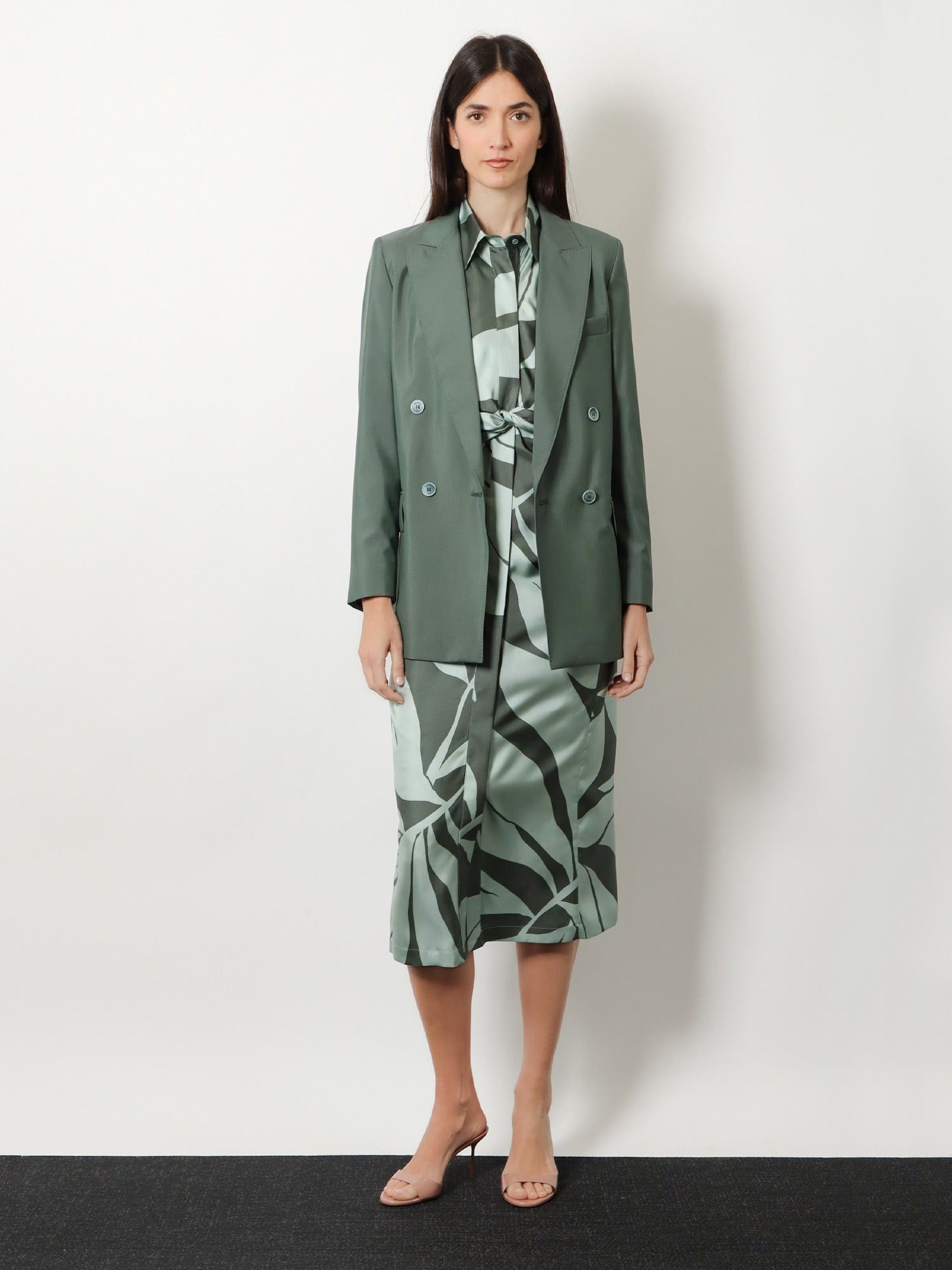 Max Mara Mxmalbata Virgin Wool And Silk Blazer Size M / US 6-8 / IT 42-44 - 4 Thumbnail