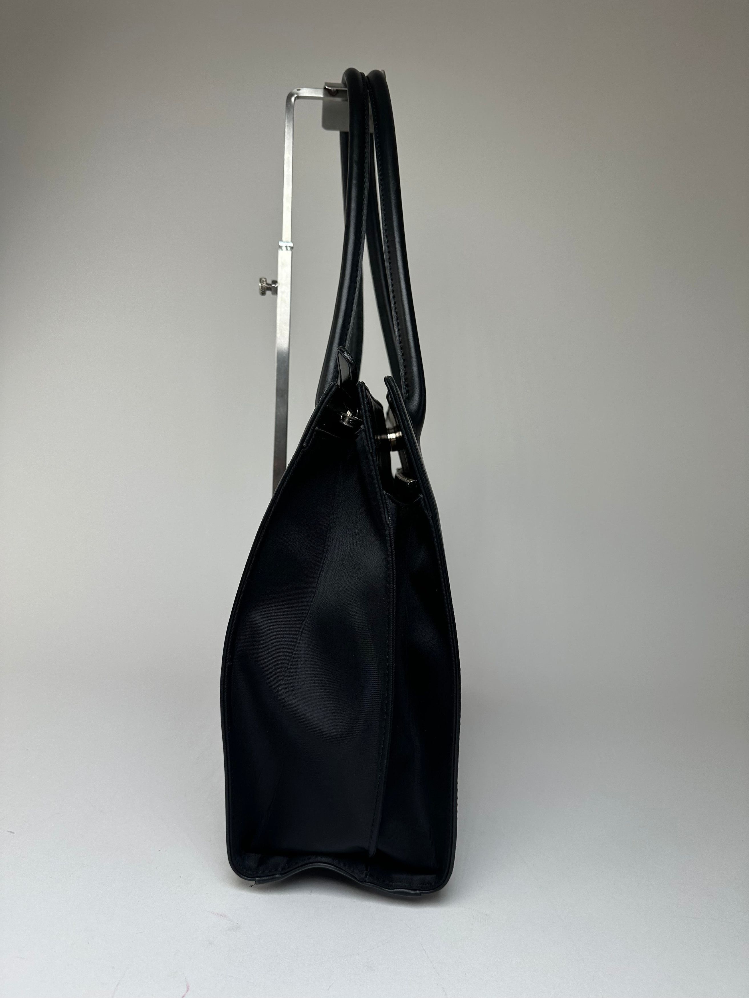 Courreges Vintage Courrèges Structured Leather Shoulder Tote Black Size ONE SIZE - 7 Thumbnail