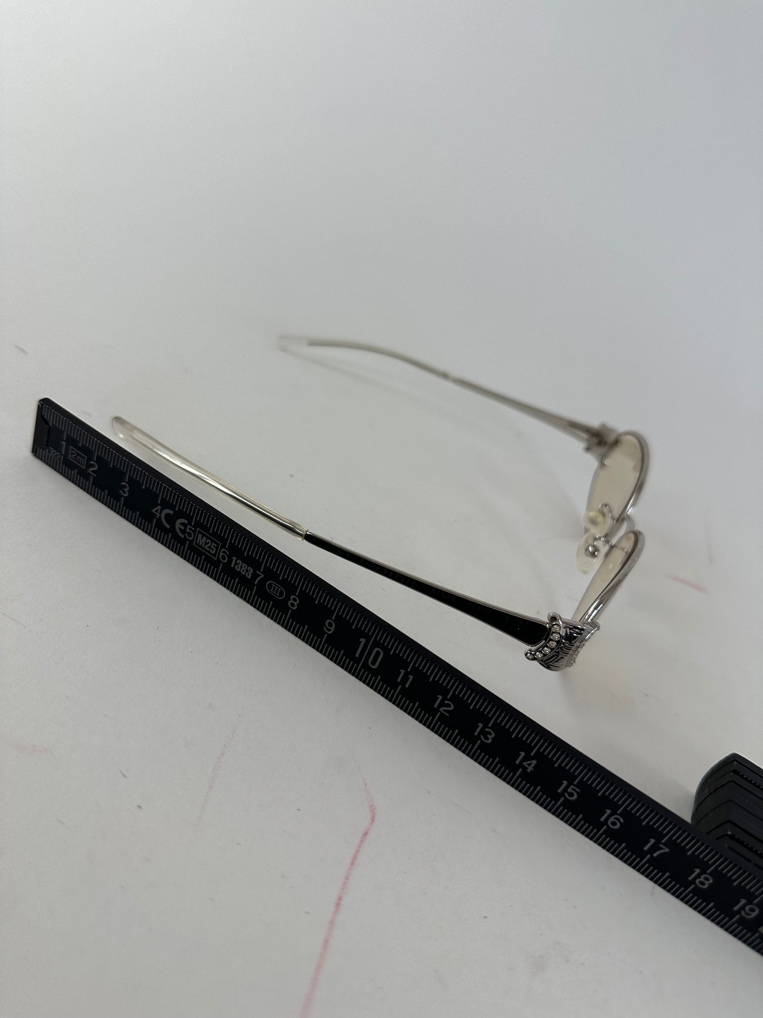 Celine Vintage Triomphe Oval Metal Sunglasses Silver Size ONE SIZE - 11 Thumbnail