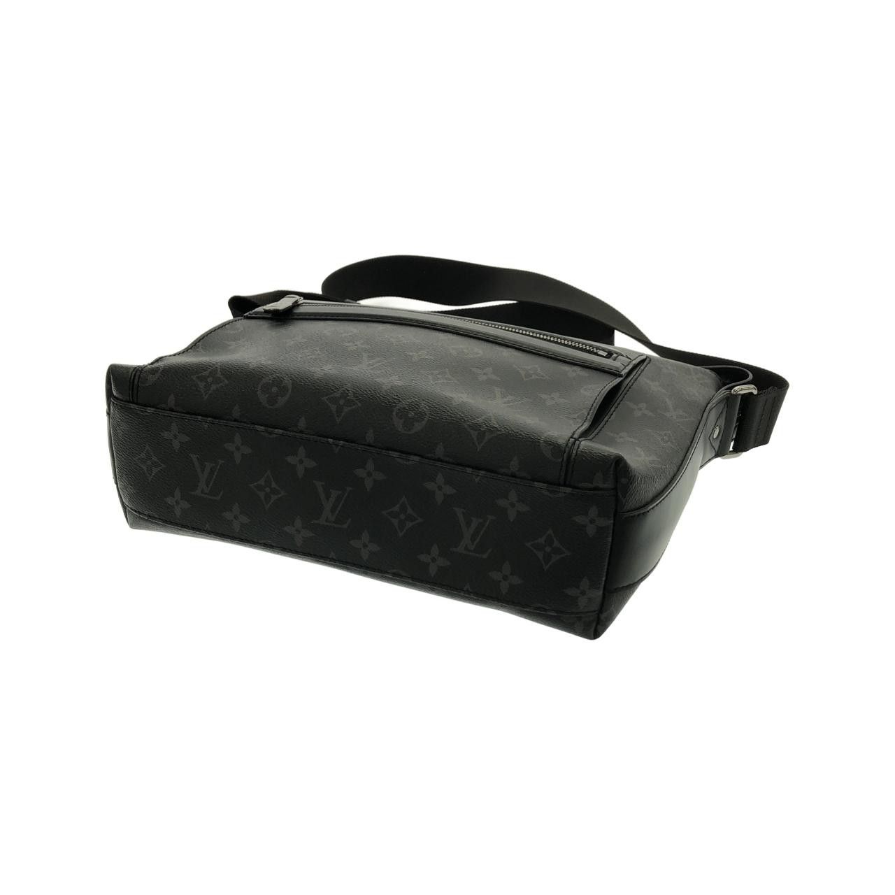 Louis Vuitton Louis Vuitton Louis Vuitton Monogram Eclipse Odeon Messenger shoulder bag Textile Shoulder Bag M44223 DUTY FREE for USA Size ONE SIZE - 3 Thumbnail