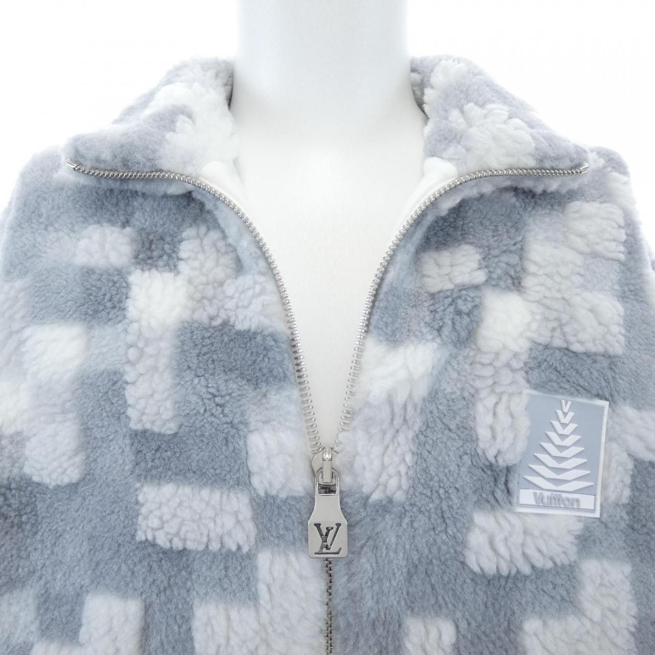 Louis Vuitton Louis Vuitton Louis Vuitton Jacket Textile Outerwear HSY32WQBT DUTY FREE for USA Size ONE SIZE - 5 Thumbnail