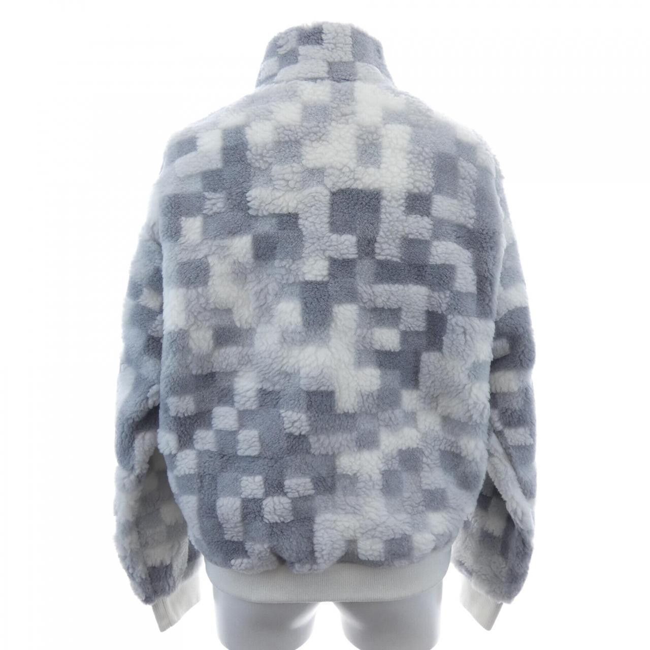 Louis Vuitton Louis Vuitton Louis Vuitton Jacket Textile Outerwear HSY32WQBT DUTY FREE for USA Size ONE SIZE - 2 Thumbnail