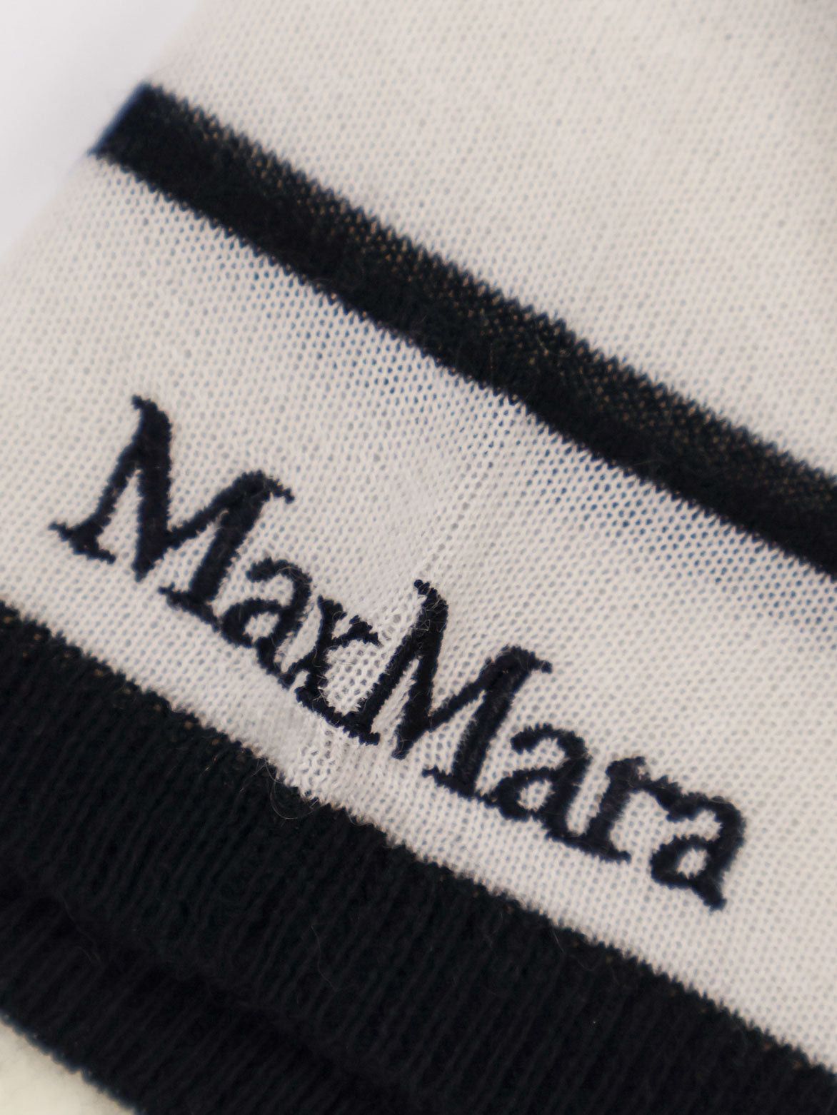 Max Mara Cashmere And Silk Blend Favetta Sweater Size L / US 10 / IT 46 - 3 Thumbnail