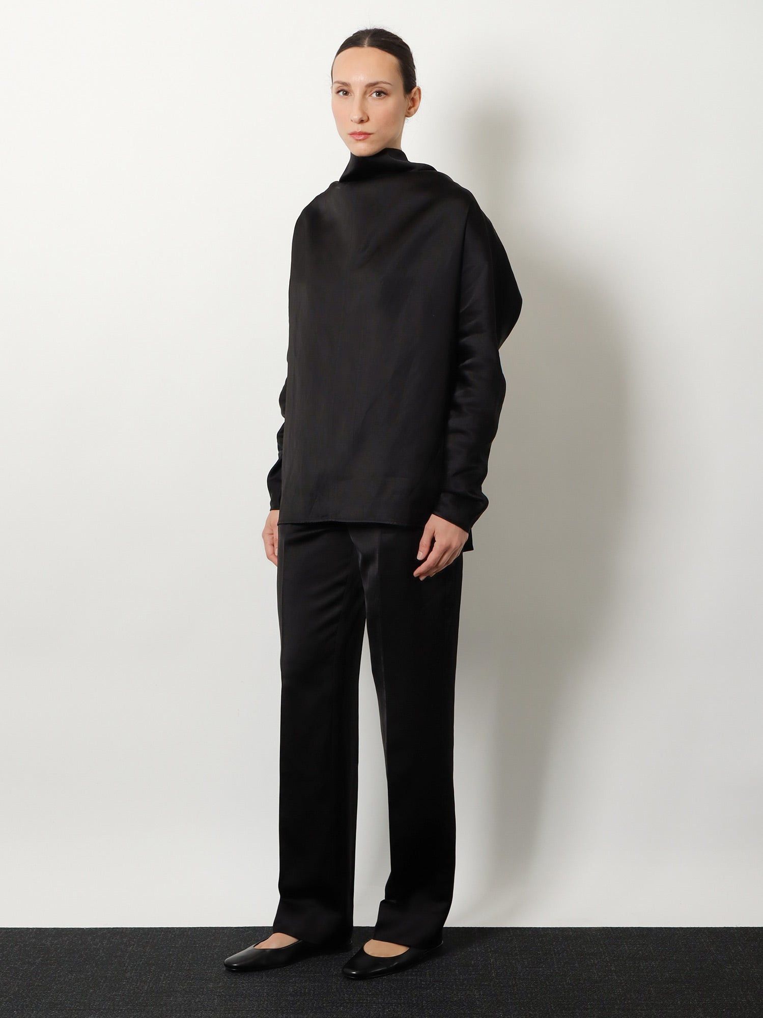 Toteme Easy Raw Edge Viscose And Linen Trousers Size 27" / US 4 / IT 40 - 4 Thumbnail