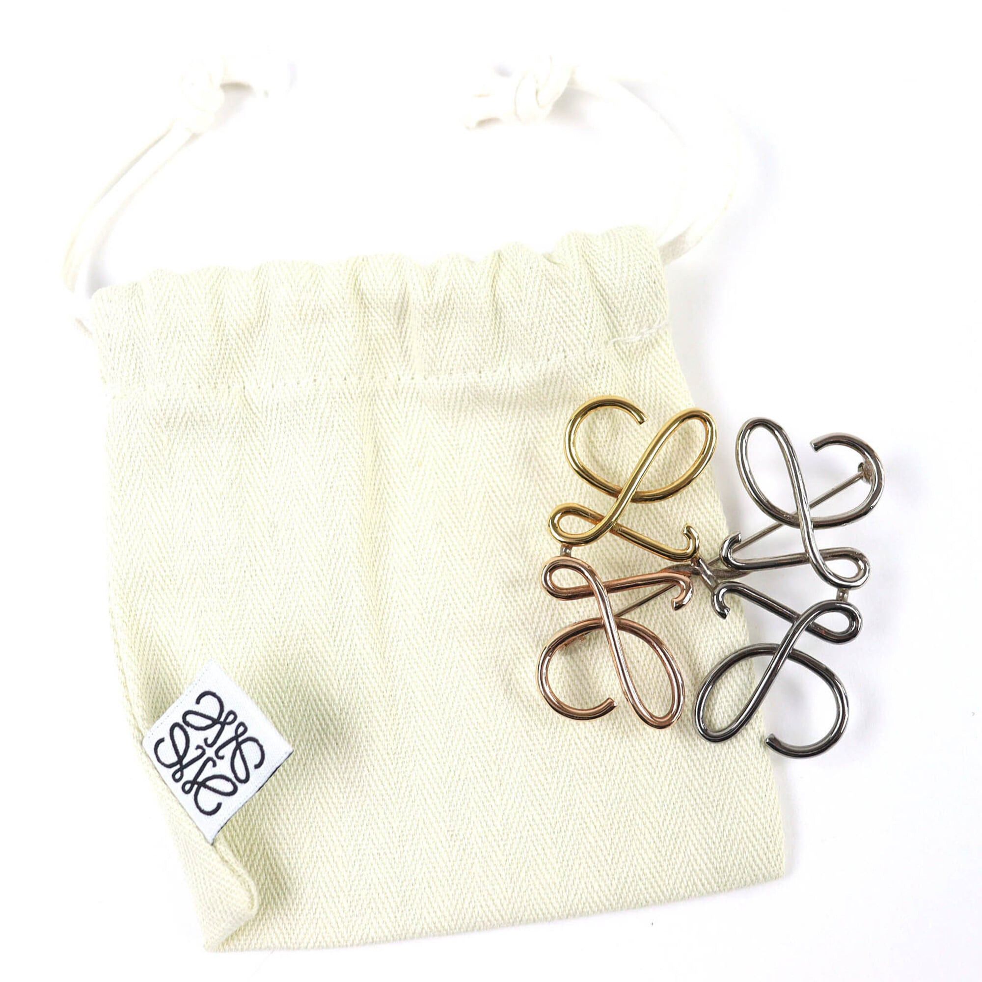 Loewe LOEWE Anagram Brooch in 4 Colors: Gold, Silver, Bronze. Comes with dust bag. Highly popular and recommended for women. Size ONE SIZE - 2 Thumbnail