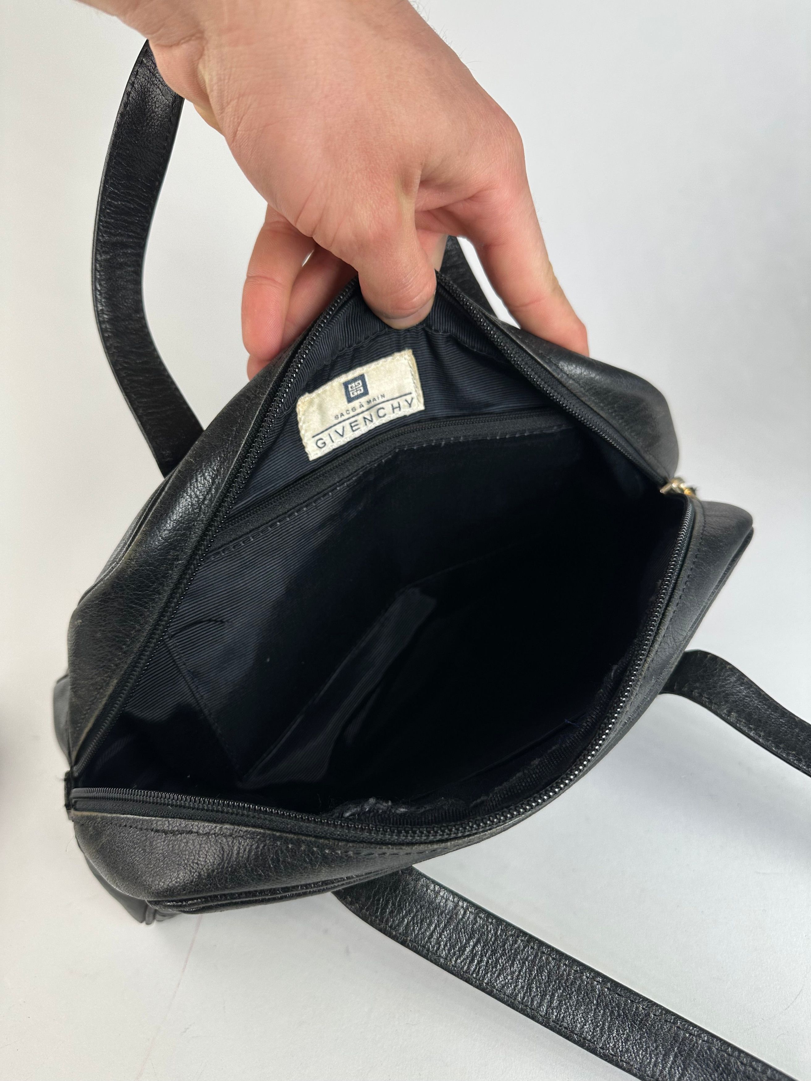 Givenchy Vintage 4G Embossed Leather Bowler Handbag Black Size ONE SIZE - 3 Thumbnail