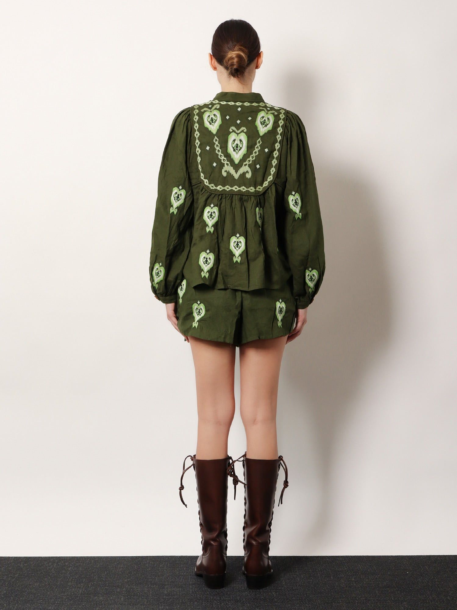 Farm Rio Embroidered Puff Sleeve Lenzingâ„¢ Ecoveroâ„¢ Euroflaxâ„¢ Shirt Size M / US 6-8 / IT 42-44 - 4 Thumbnail