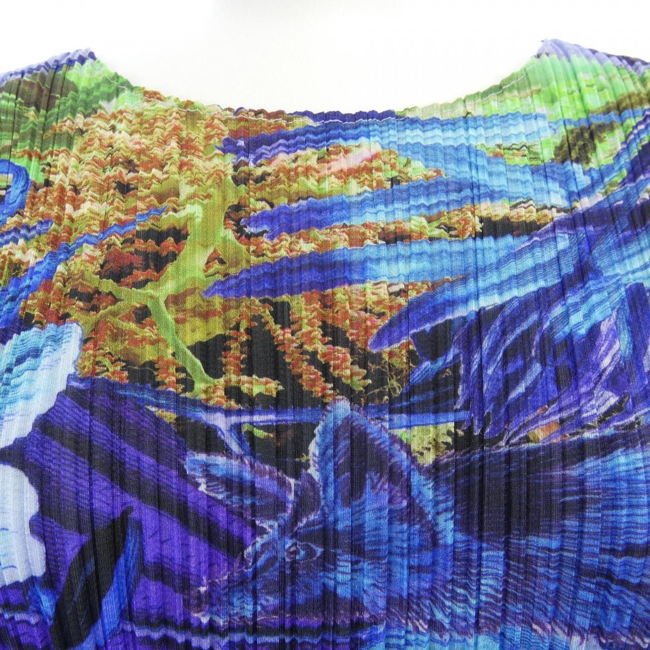 Other Other PLEATS PLEASE AURORA JUNGLE Dress Textile Dresses PP33JT721 DUTY FREE for USA Size ONE SIZE - 5 Thumbnail