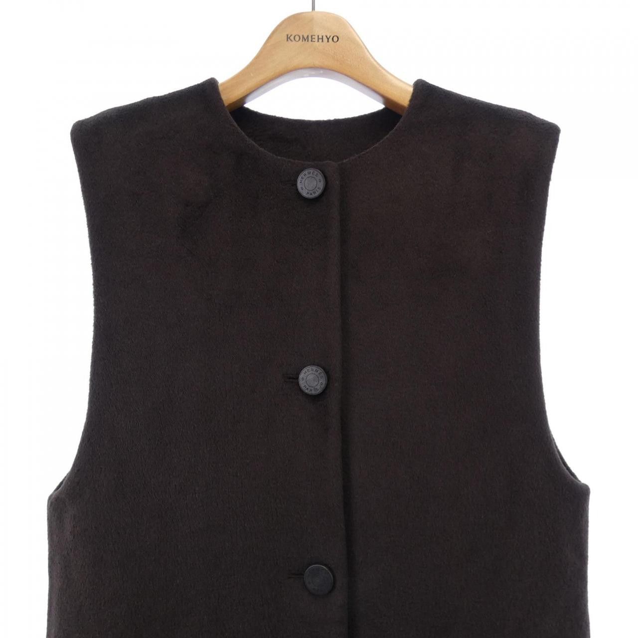 Hermes Hermes Hermes Clou de Selle Toile Plume Vest Textile Outerwear DUTY FREE for USA Size ONE SIZE - 5 Thumbnail