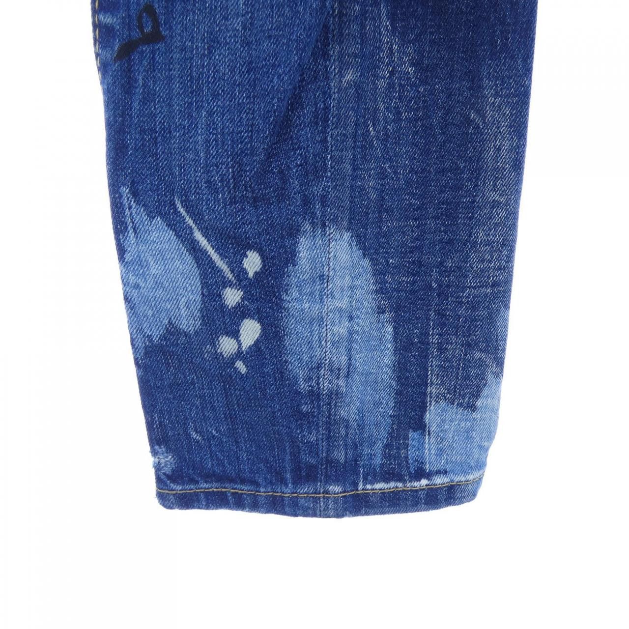 Dsquared2 Dsquared2 Dsquared2 Jeans Textile Jeans S74LB0245 DUTY FREE for USA Size ONE SIZE - 6 Thumbnail