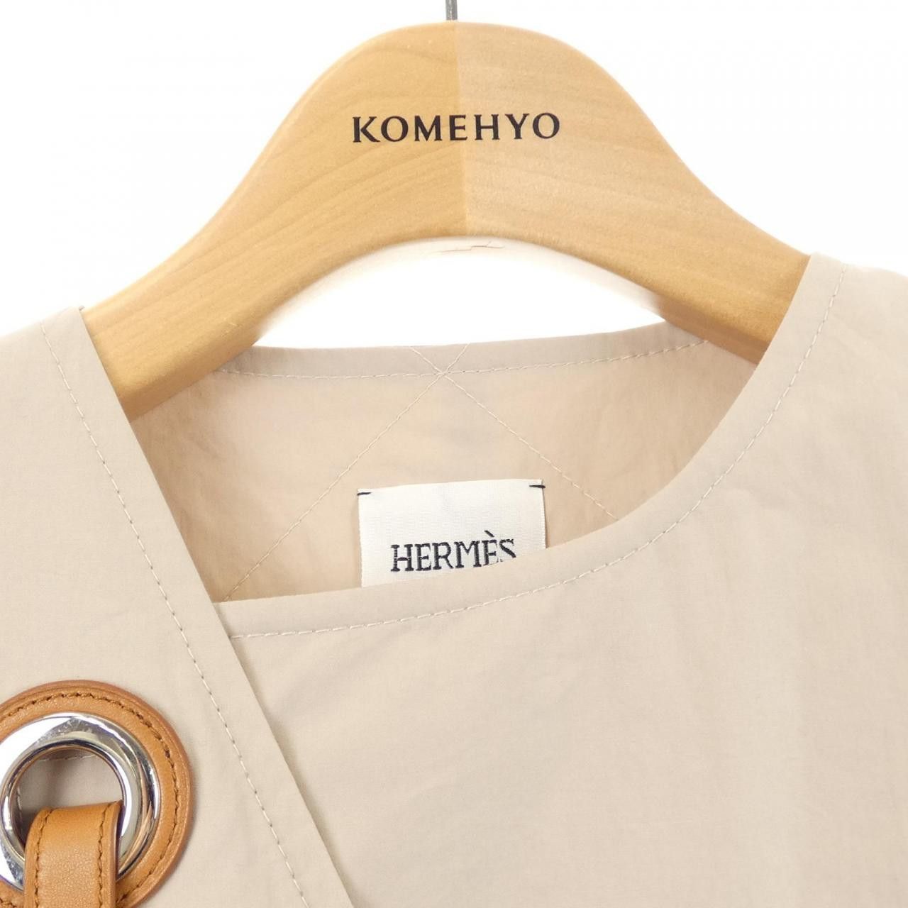 Hermes Hermes Hermès Eyelet Clasp Wool Coat 40 Others Outerwear DUTY FREE for USA Size ONE SIZE - 5 Thumbnail