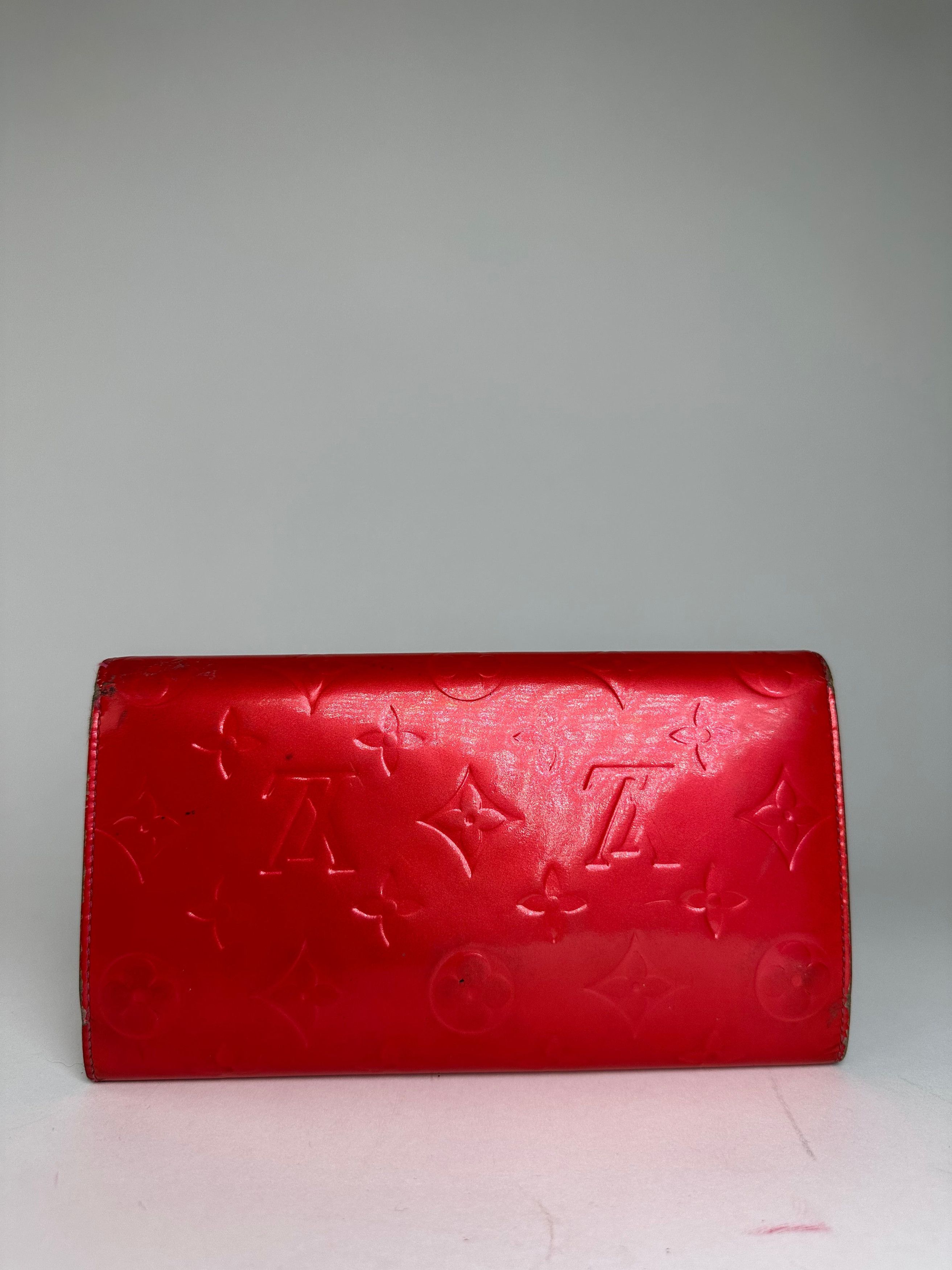 Louis Vuitton Vintage Vernis Monogram Sarah Long Wallet Pomme d'Amour Size ONE SIZE - 10 Thumbnail