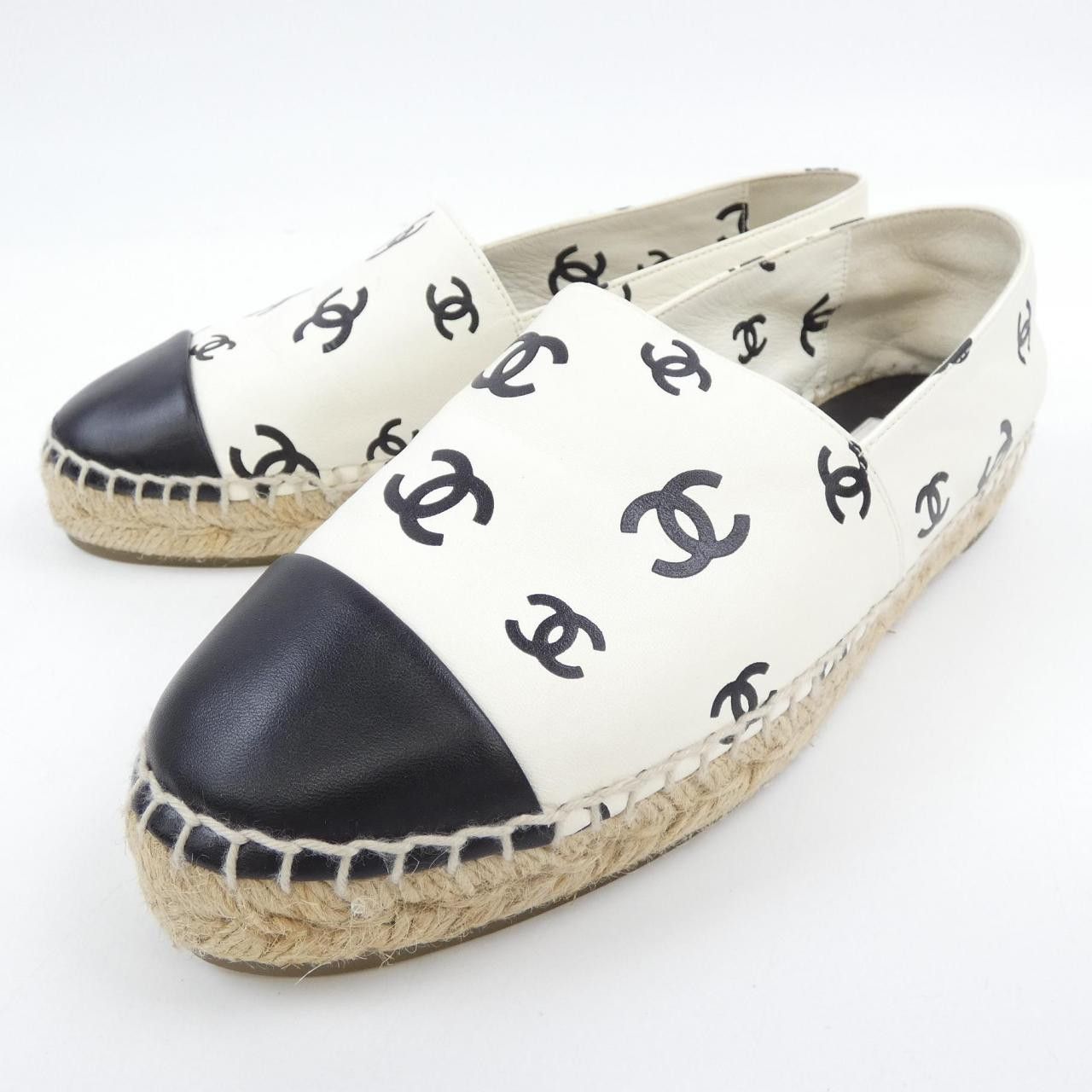 Chanel Chanel Chanel Espadrille Lambskin Shoes Leather Shoes G38628Y55871 DUTY FREE for USA Size ONE SIZE - 3 Thumbnail