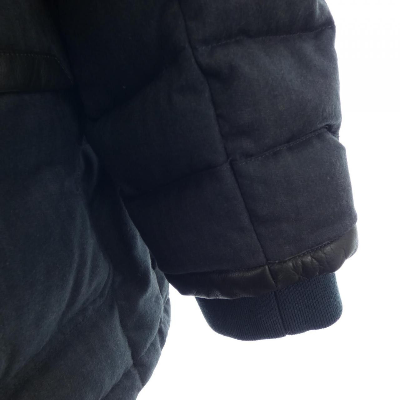 Other Other Brioni Down Coat Textile Outerwear DUTY FREE for USA Size ONE SIZE - 7 Thumbnail