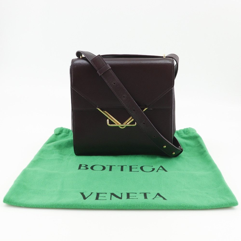Bottega Veneta Bottega Veneta Bottega Veneta The Clip Leather Shoulder Bag Leather Shoulder Bag DUTY FREE for USA Size ONE SIZE - 18 Thumbnail