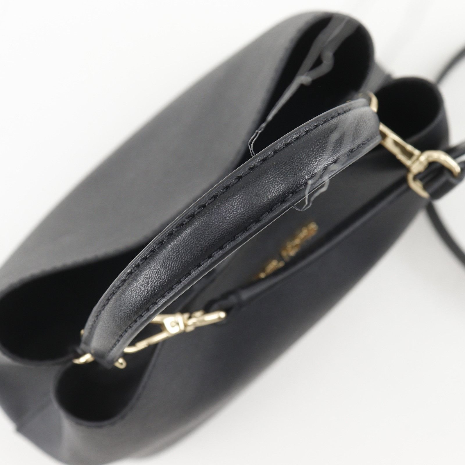 Michael Kors Michael Kors Michael Kors PVC bucket 2way bag Plastic / Synthetic Crossbody Bag 35S4G3FM5T1 DUTY FREE for USA Size ONE SIZE - 5 Thumbnail