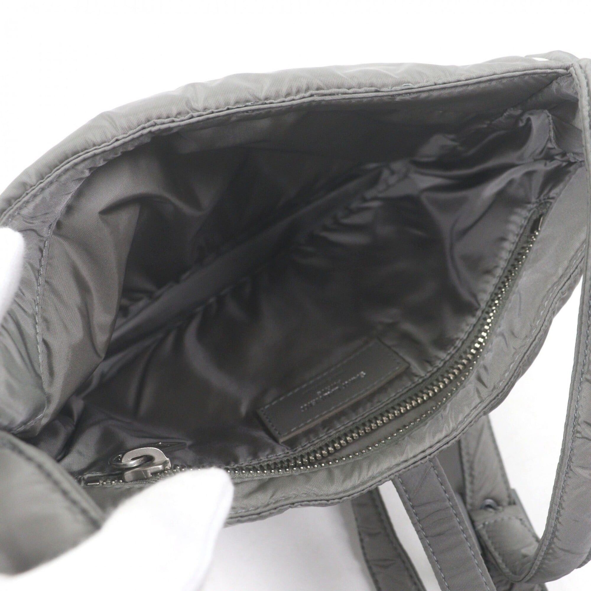 Yves Saint Laurent Yves Saint Laurent SAINT LAURENT PARIS 733294 Nylon Cassandra Logo Hardware One-Shoulder Bag, Gray, with Dust Made in Italy, Women's Size ONE SIZE - 6 Thumbnail
