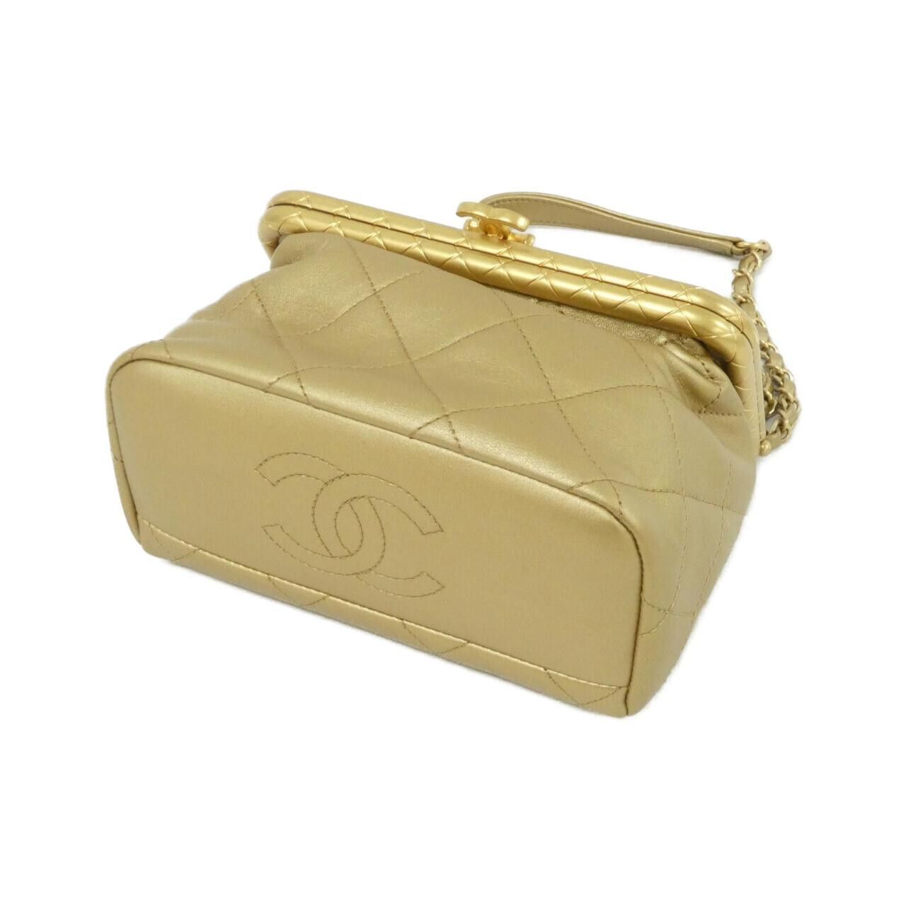 Chanel Chanel Chanel Lambskin Shoulder Bag Leather Crossbody Bag AS1886 DUTY FREE for USA Size ONE SIZE - 3 Thumbnail