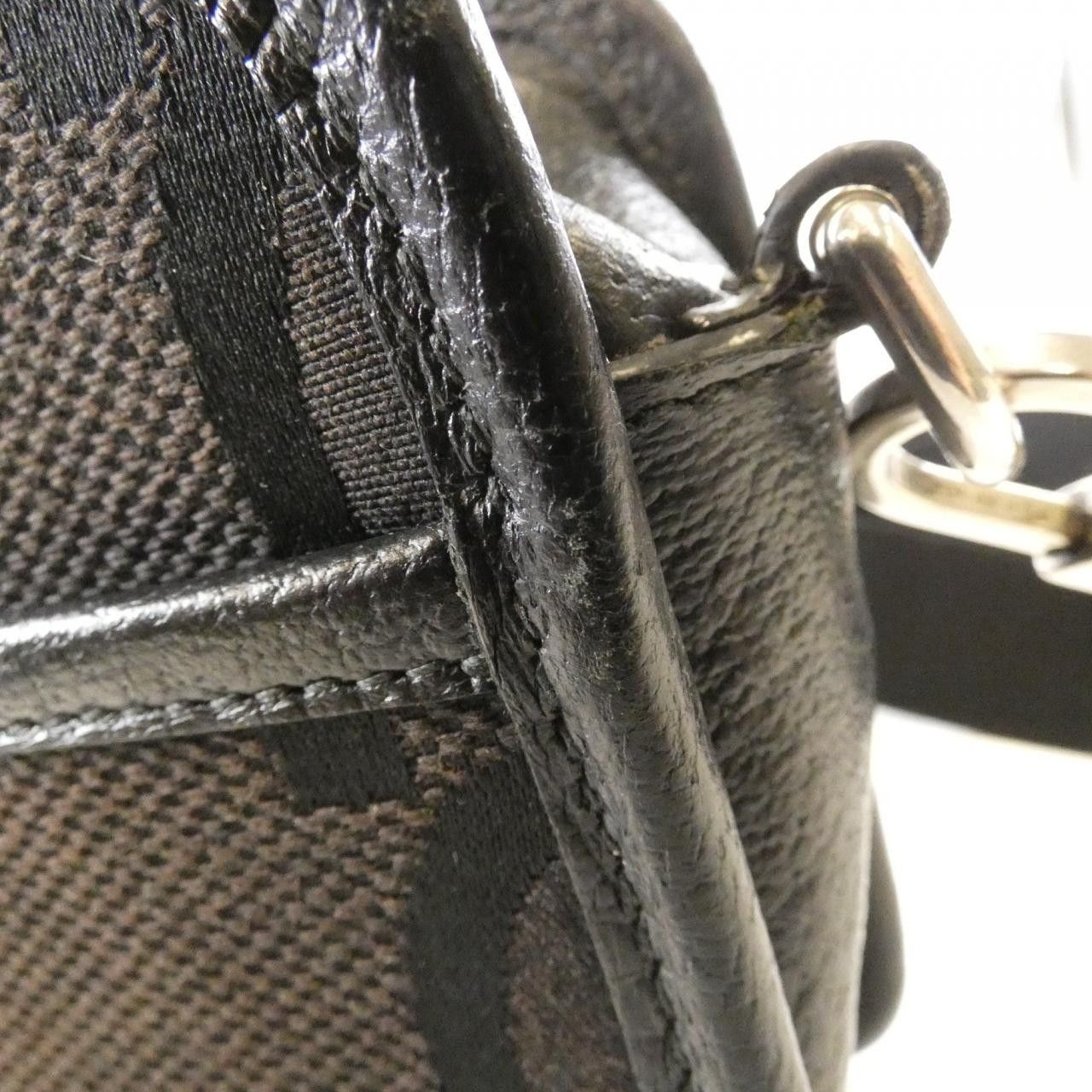 Gucci Gucci Gucci Jumbo GG Canvas Leather Shoulder Bag Leather Shoulder Bag 696075FABRP DUTY FREE for USA Size ONE SIZE - 4 Thumbnail