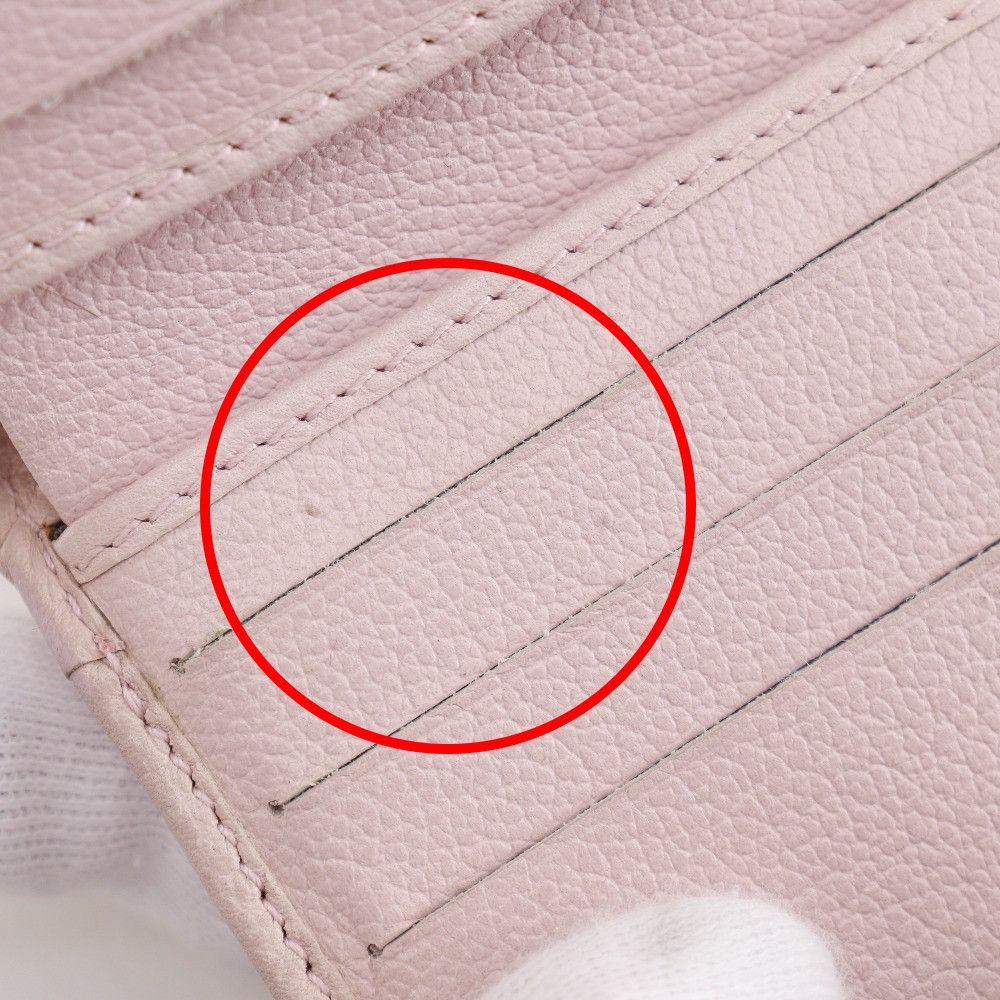 Chanel Chanel Chanel Camellia Leather Wallet Leather Short Wallet DUTY FREE for USA Size ONE SIZE - 8 Thumbnail