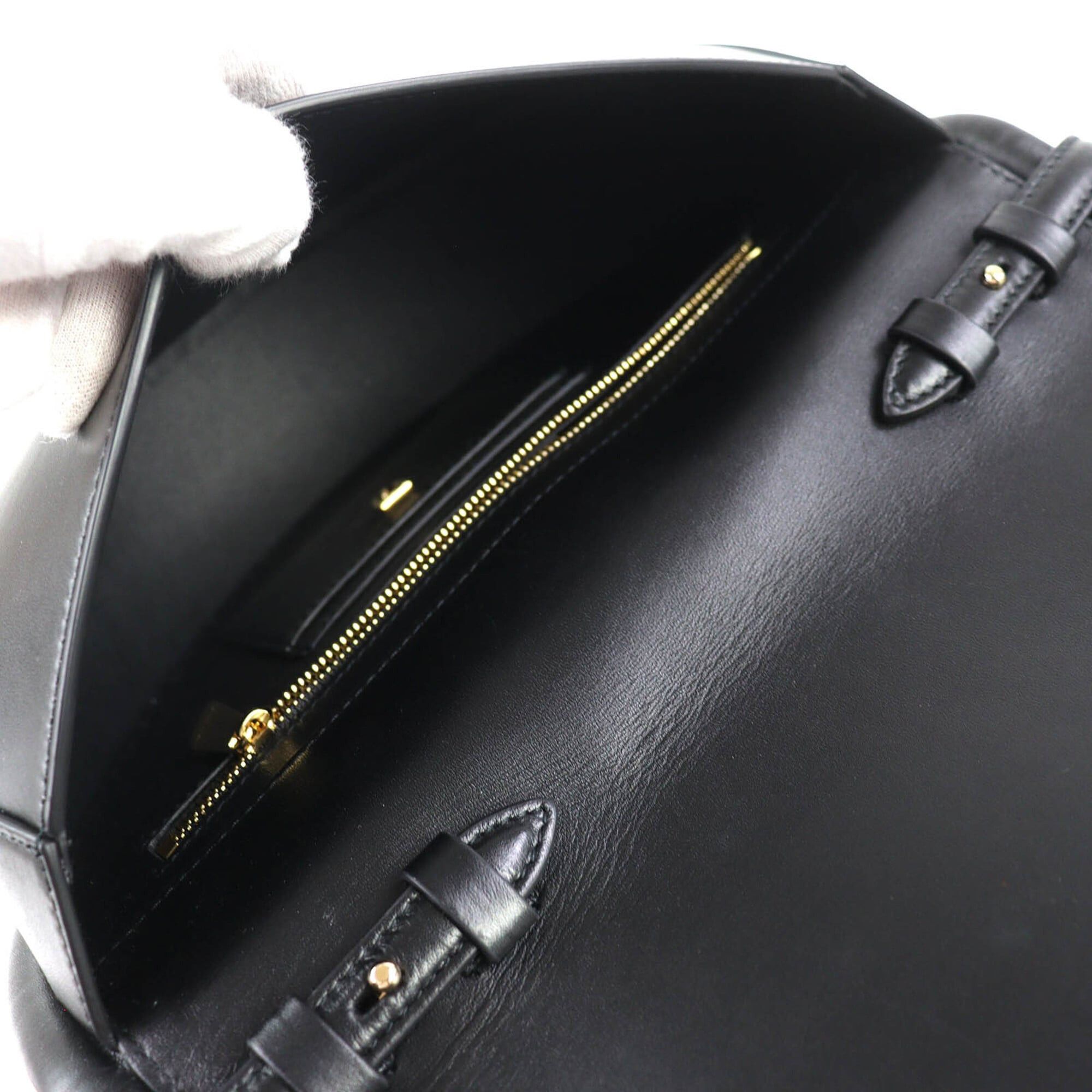 Salvatore Ferragamo Salvatore Ferragamo 212748 AURA Gancini 2-Way Leather Handbag/Shoulder Bag, Black, with Dust Made in Italy, Women's Size ONE SIZE - 10 Thumbnail
