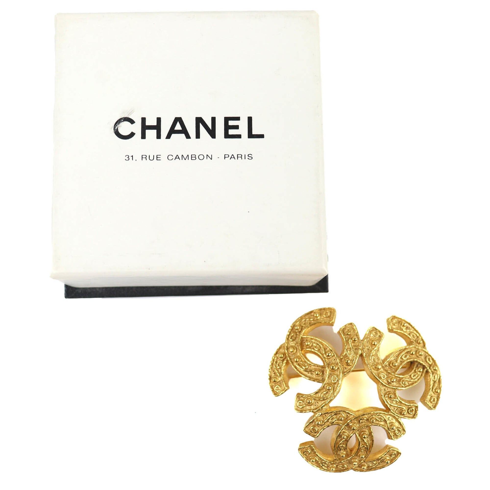 Chanel CHANEL Vintage 1994 (94A) Triple Coco Mark Brooch, Large Size, Gold, with Box, Made in France, Women's, Highly Recommended ◎ Size ONE SIZE - 2 Thumbnail