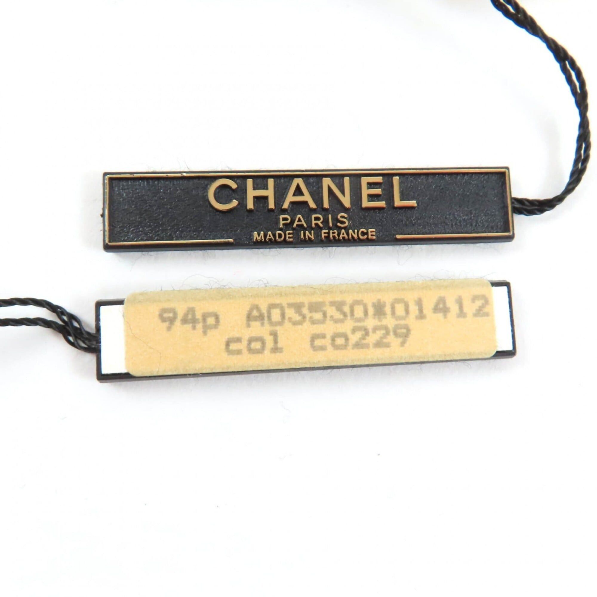 Chanel CHANEL Vintage 94P A03530 Logo Design Armband, Black with Gold Hardware, Box, Women's. Size ONE SIZE - 9 Thumbnail