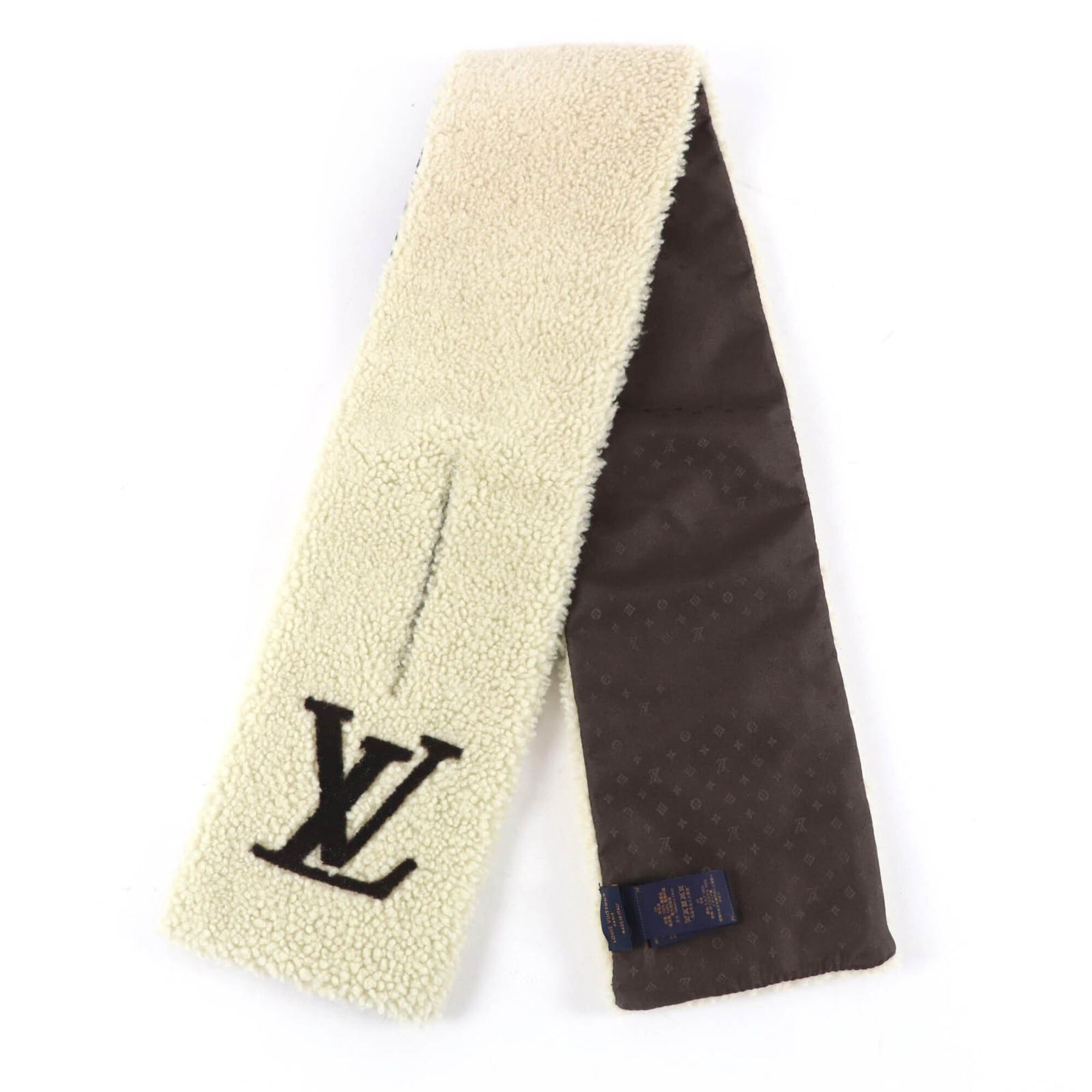 Louis Vuitton LOUIS VUITTON (Louis Vuitton) 2023 model M79229 LV logo sheepskin fur tippet shawl scarf, ivory, made in Italy, authentic, women's, with box and dust bag. Size ONE SIZE - 4 Thumbnail