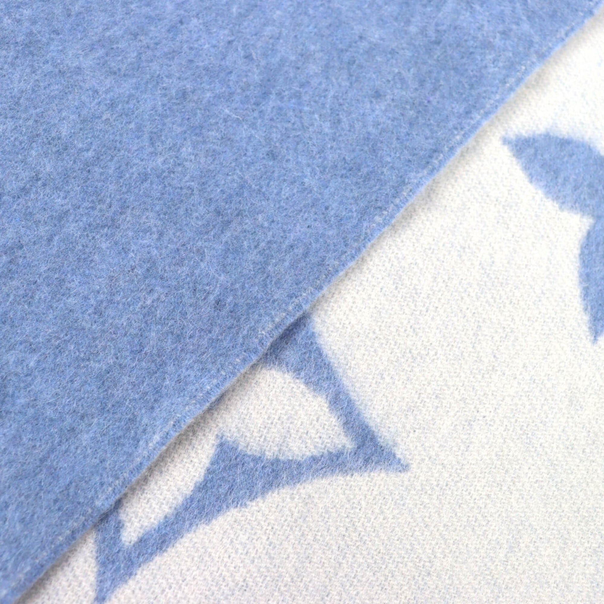 Louis Vuitton LOUIS VUITTON M75704 Echarpe Reykjavik 100% Cashmere Monogram Fringe Shawl Scarf Blue Made in England Authentic Women's Size ONE SIZE - 4 Thumbnail