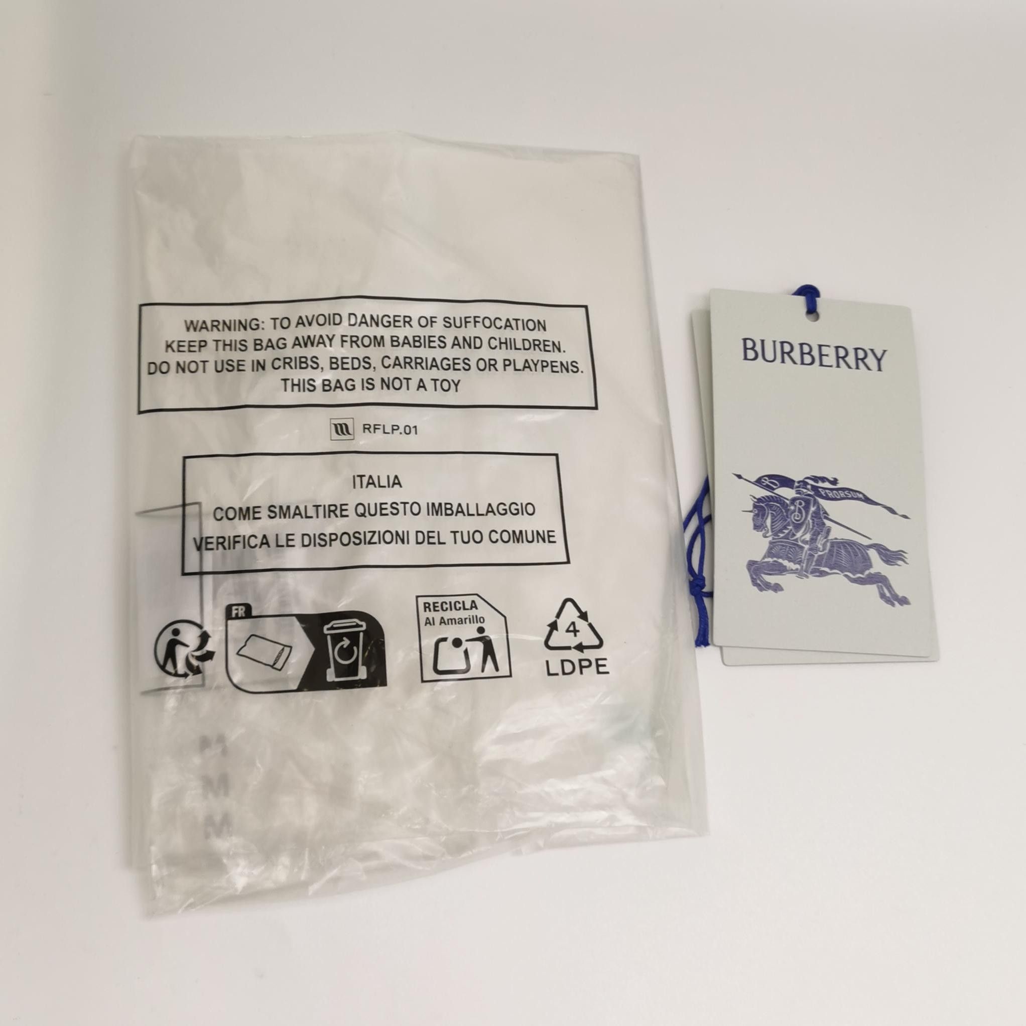 Burberry Burberry Tonal Logo T-Shirt Size M Size US M / EU 48-50 / 2 - 4 Thumbnail