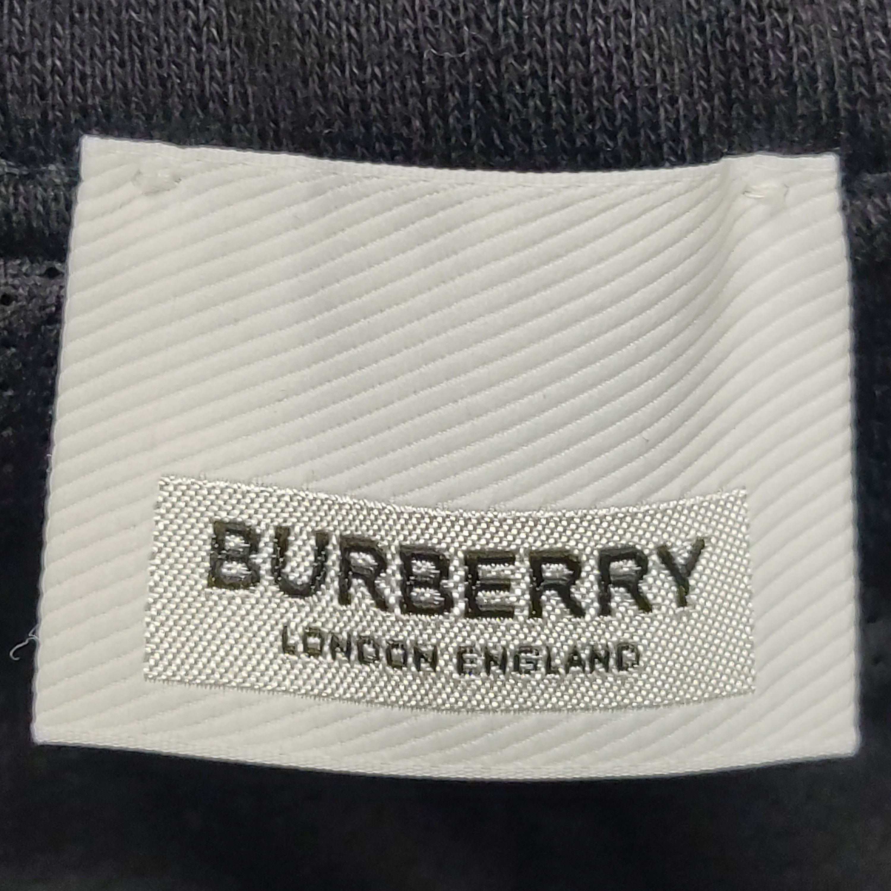 Burberry Burberry Embossed Logo Cotton Shorts Size S Size US 30 / EU 46 - 6 Thumbnail