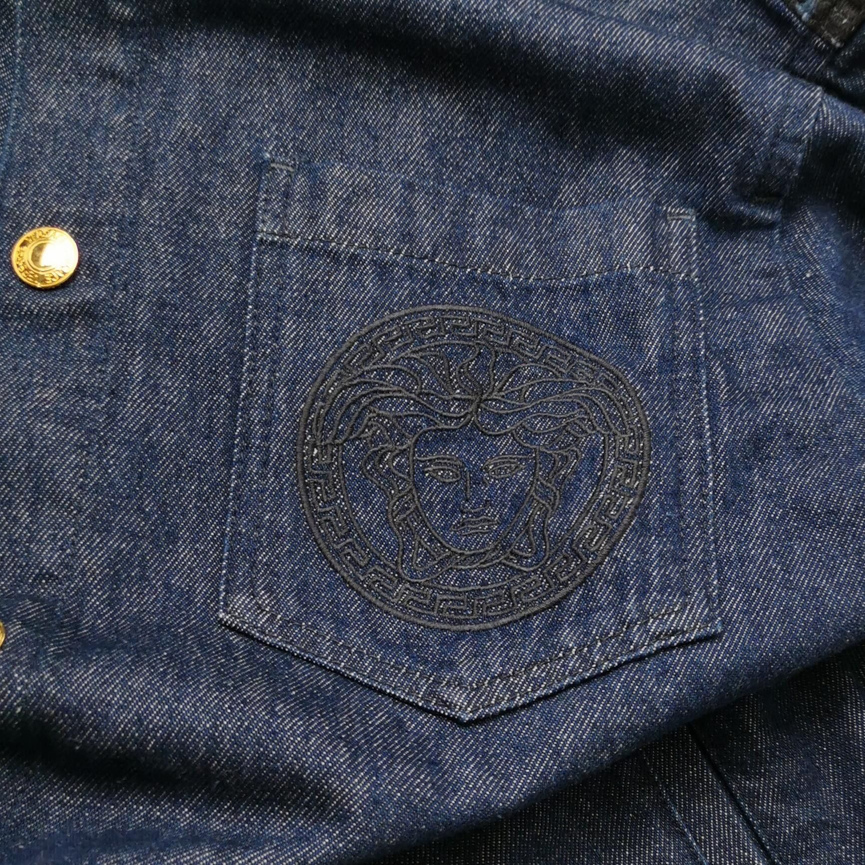 Versace Versace Medusa Button Denim Jacket Size S Size US S / EU 44-46 / 1 - 3 Thumbnail