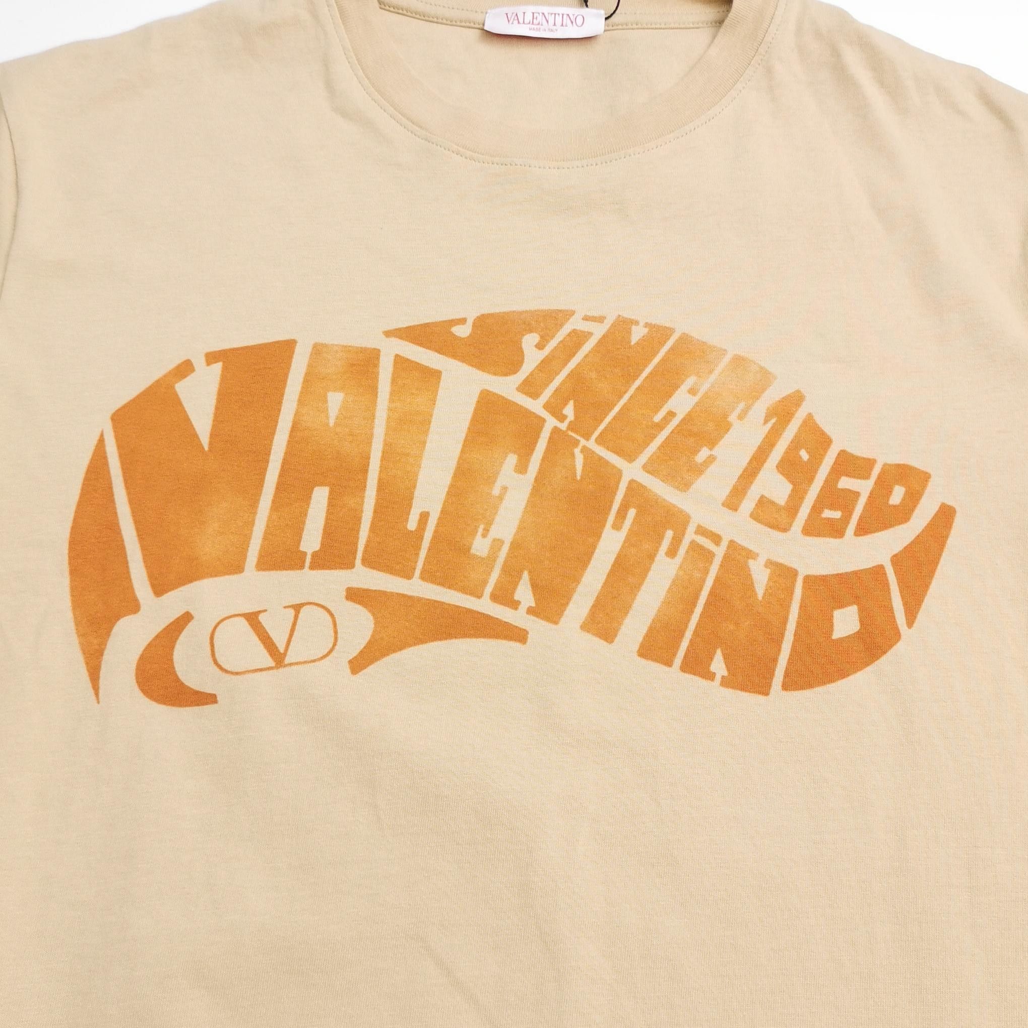 Valentino Valentino Logo Graphic T-Shirt Size S Size US S / EU 44-46 / 1 - 3 Thumbnail