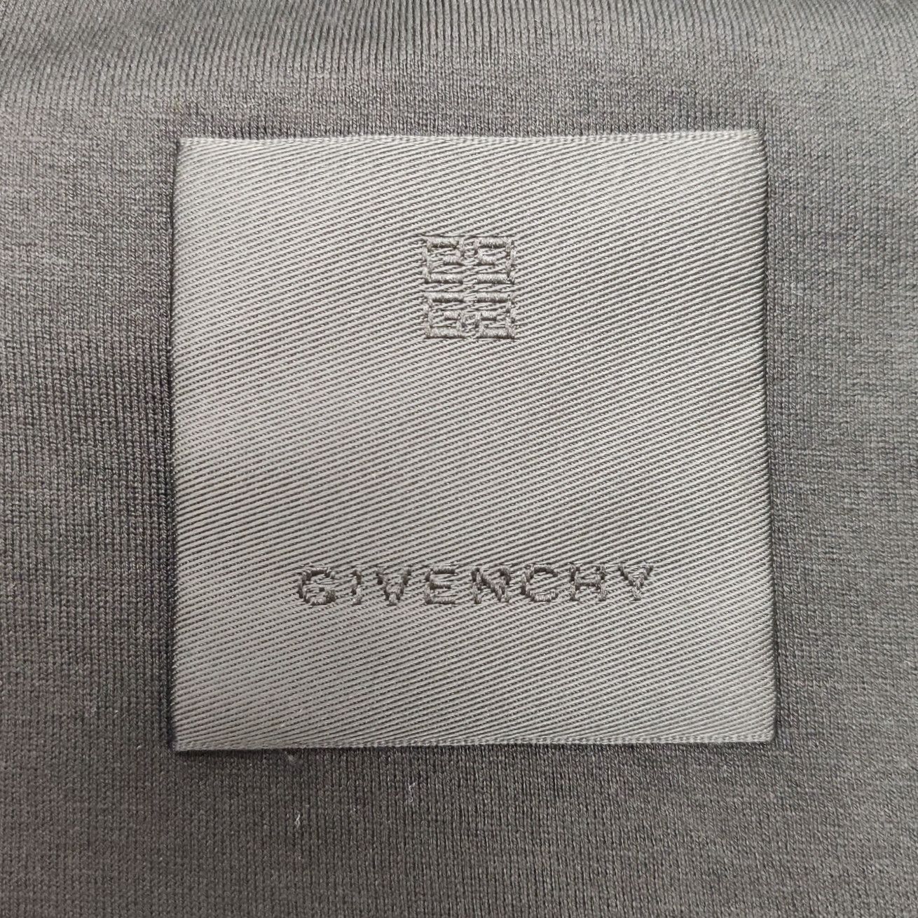 Givenchy Givenchy Logo Graphic T-Shirt M Size US M / EU 48-50 / 2 - 4 Thumbnail