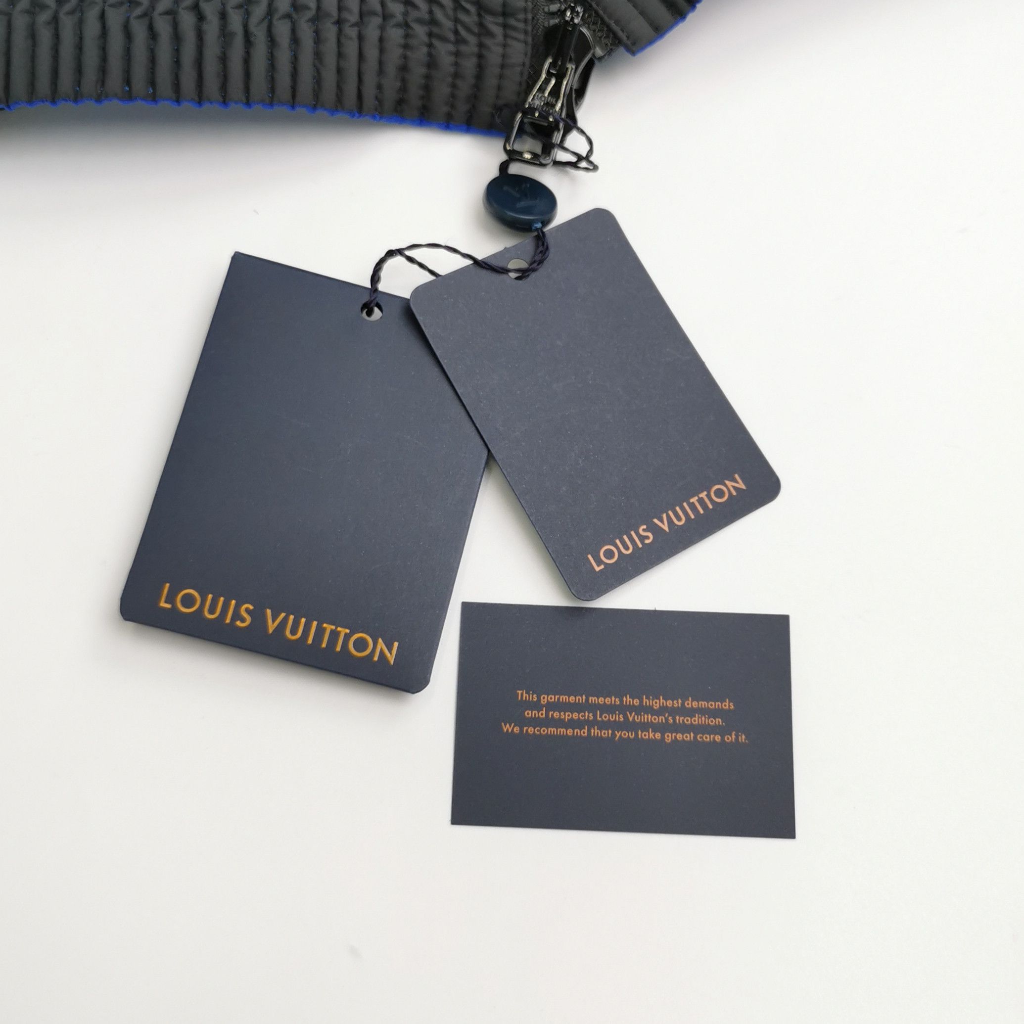 Louis Vuitton Louis Vuitton Reversible Splash Logo Vest 46 Size US S / EU 44-46 / 1 - 6 Thumbnail