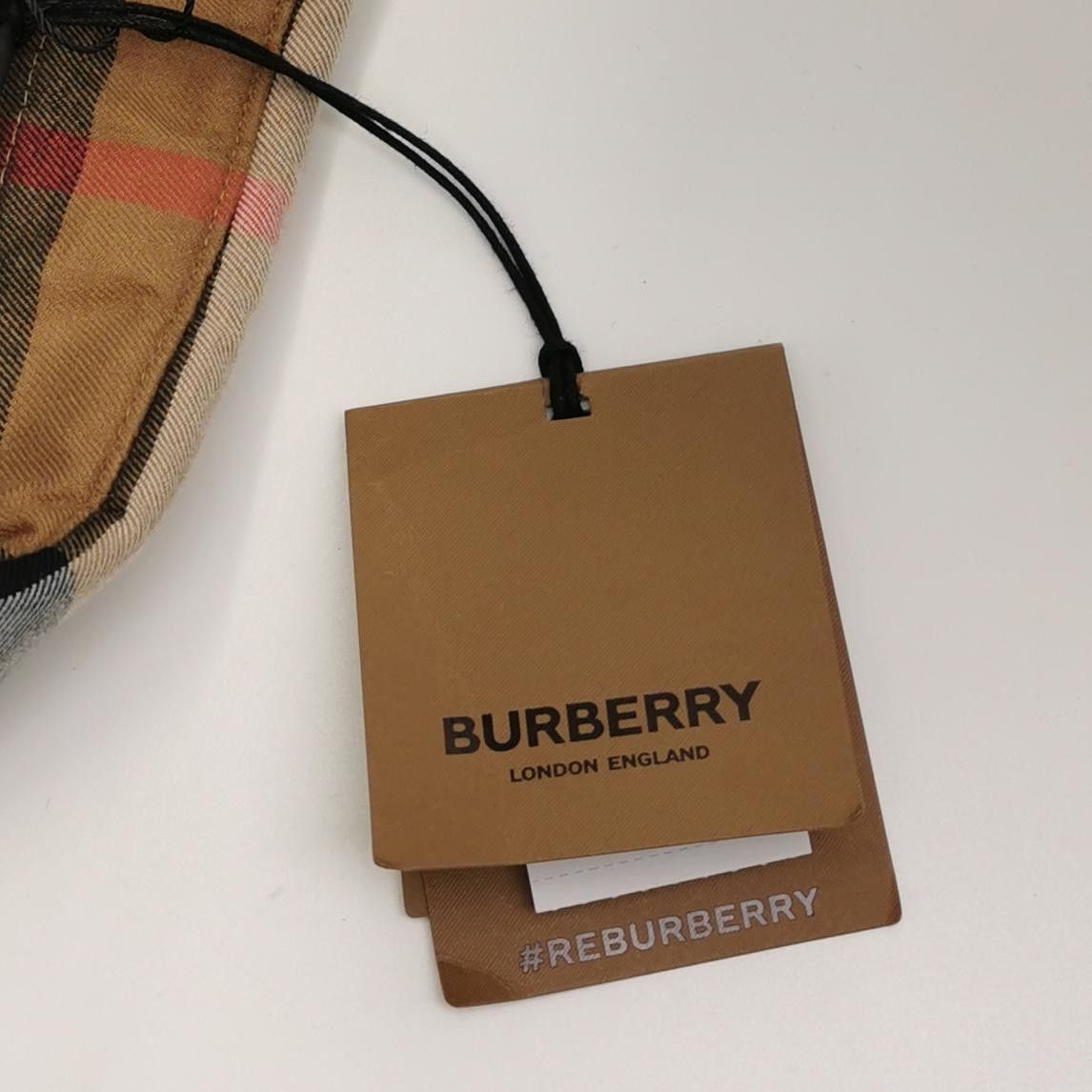 Burberry Burberry Check Quilted Cotton Jacket Size L Size US L / EU 52-54 / 3 - 3 Thumbnail