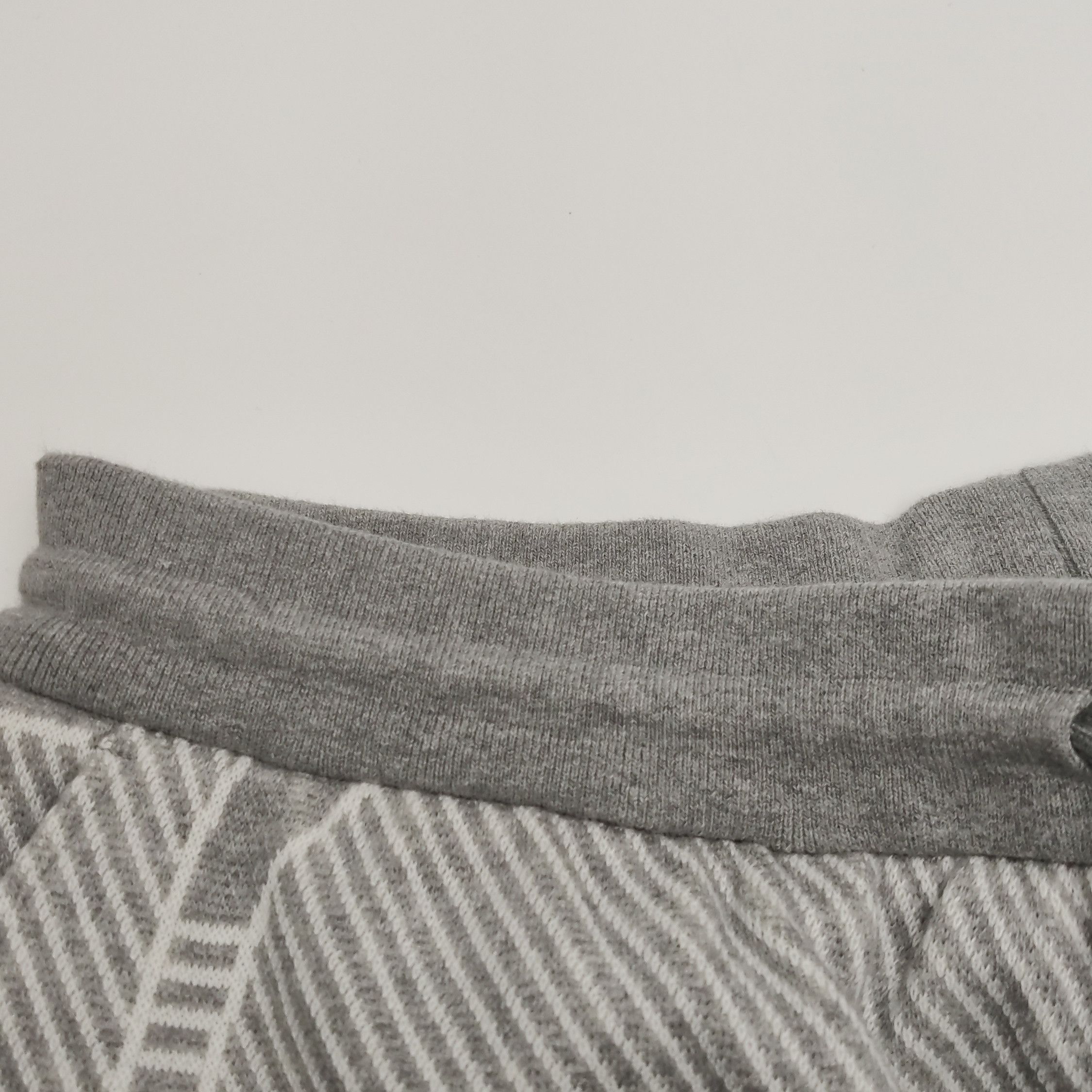 Thom Browne Thom Browne Dolphin Jacquard Shorts Size 4 Size US 36 / EU 52 - 9 Thumbnail
