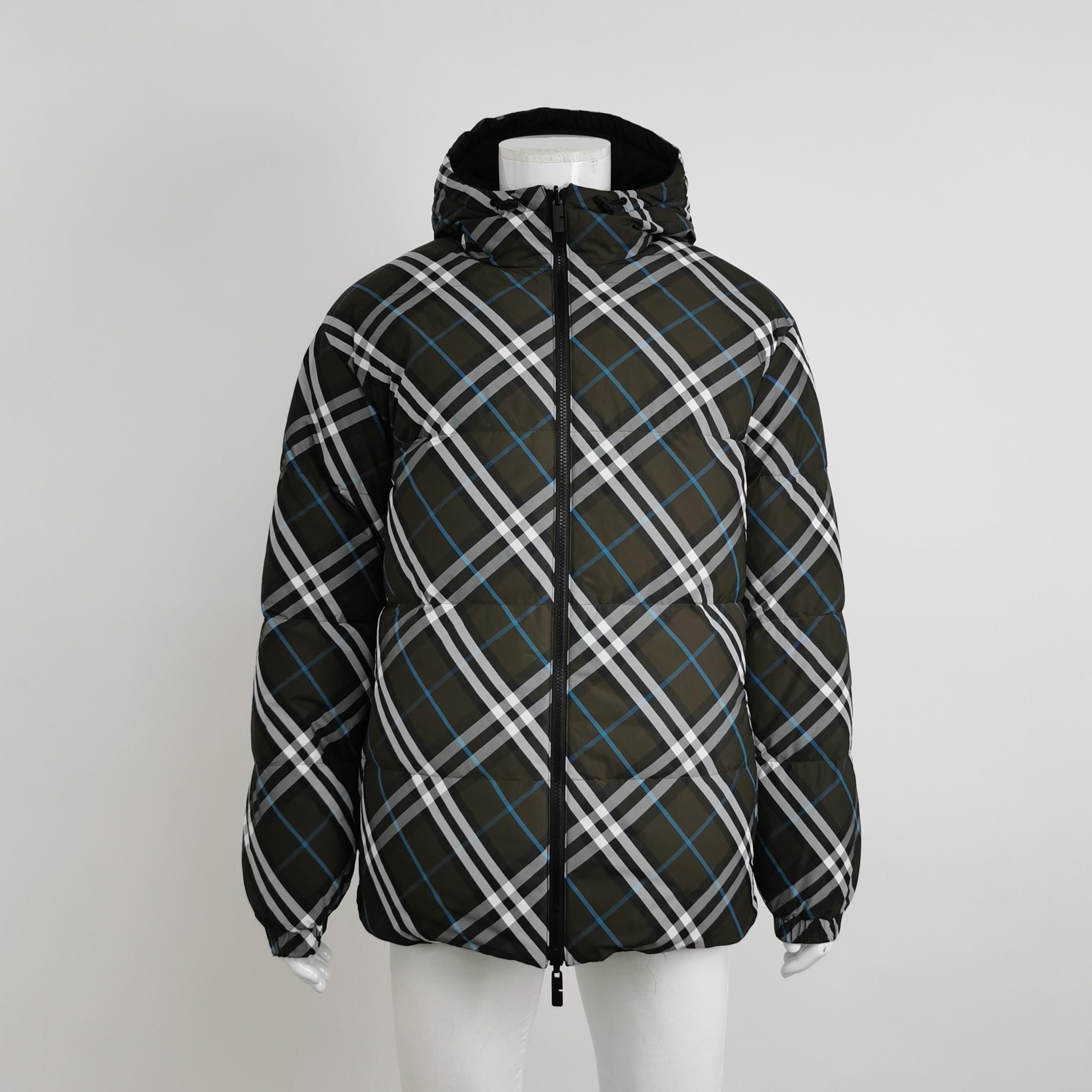 Burberry Burberry Reversible Quilted Down Jacket US M Size US M / EU 48-50 / 2 - 3 Thumbnail