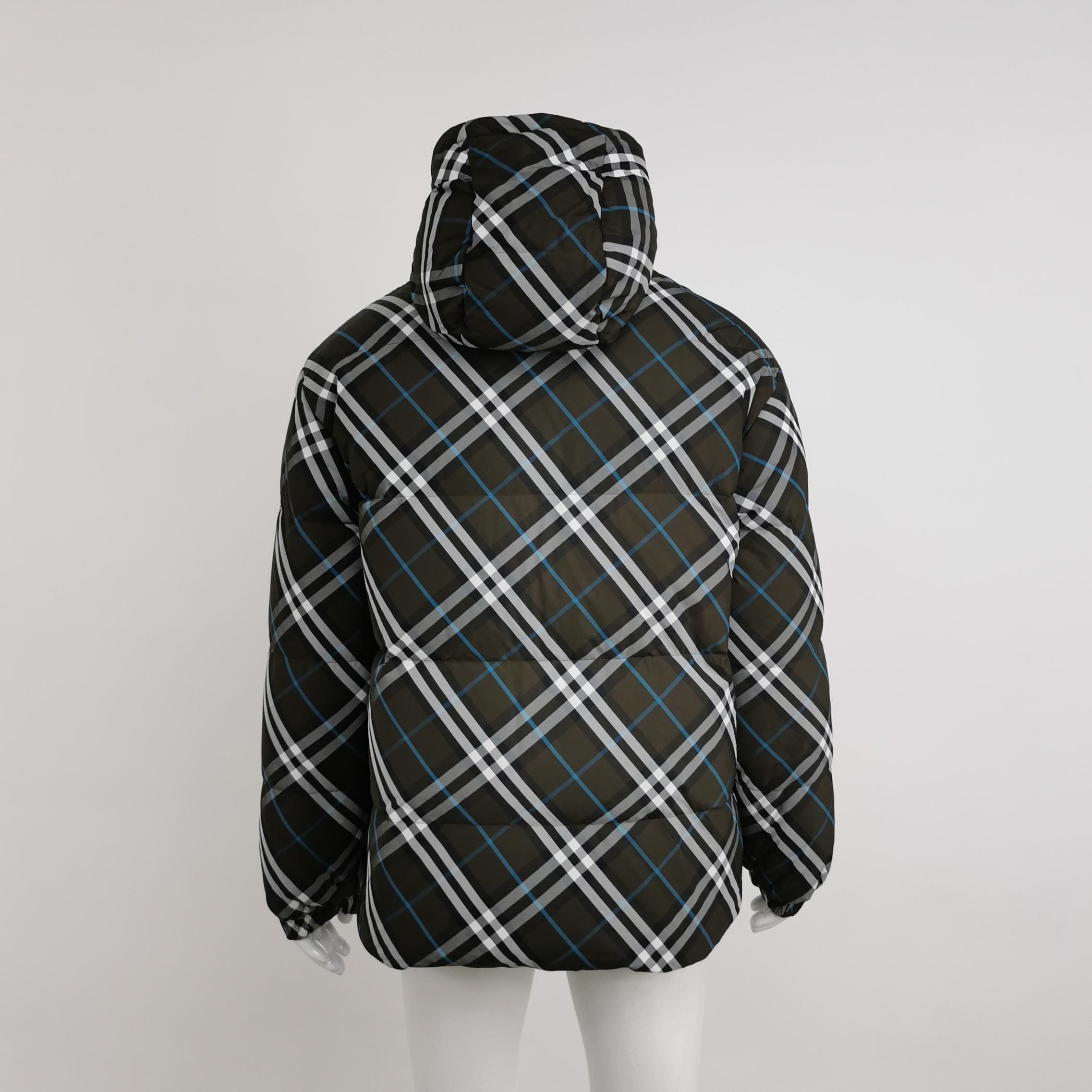 Burberry Burberry Reversible Quilted Down Jacket US M Size US M / EU 48-50 / 2 - 4 Thumbnail