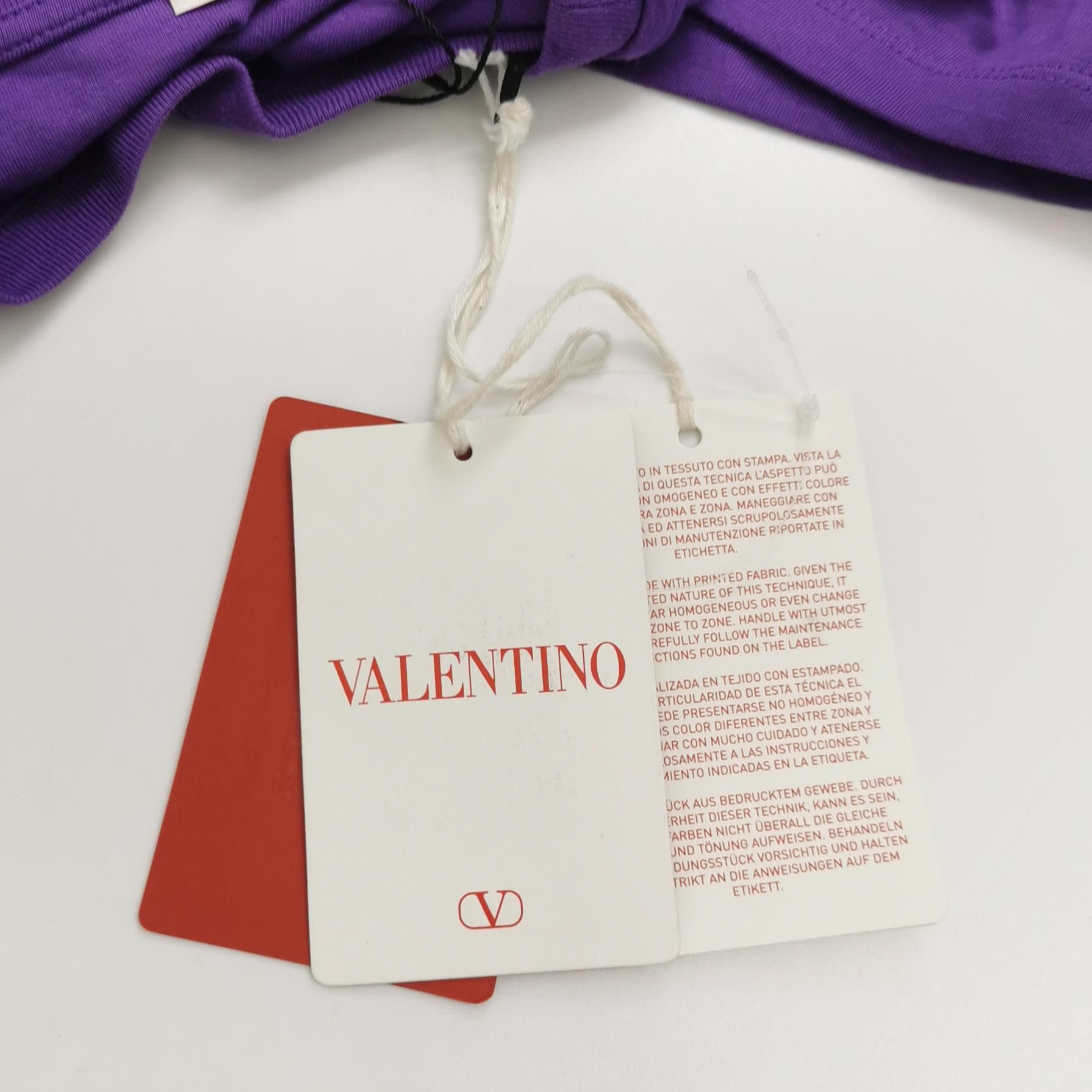 Valentino Valentino Logo Print T-Shirt M Size US M / EU 48-50 / 2 - 4 Thumbnail