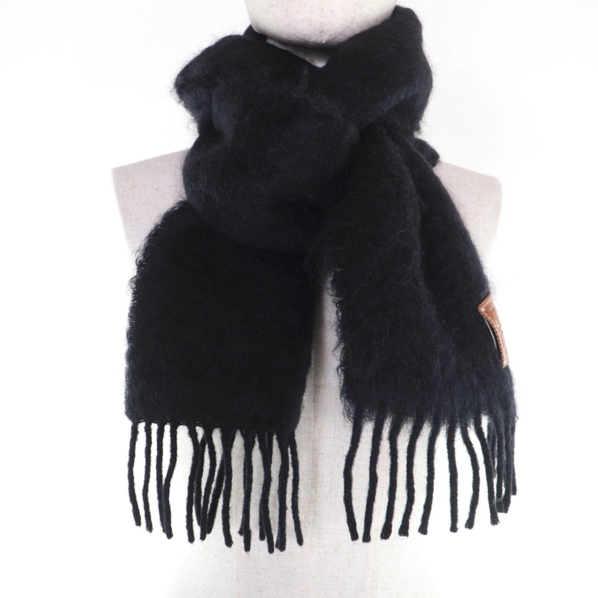 Loewe LOEWE Mohair Wool Anagram Leather Patch Fringe Scarf, Black, Made in Spain, Authentic, Women's Size ONE SIZE - 3 Thumbnail