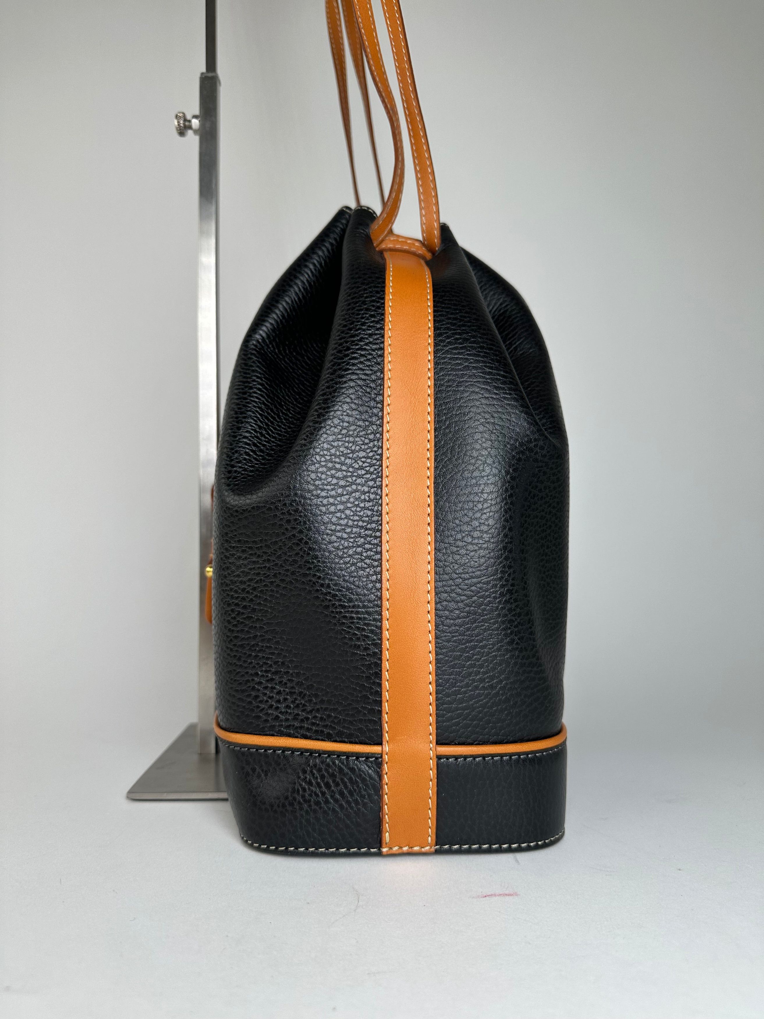 Courreges Vintage Courrèges AC Logo Leather Bucket Bag Black Cognac Size ONE SIZE - 3 Thumbnail