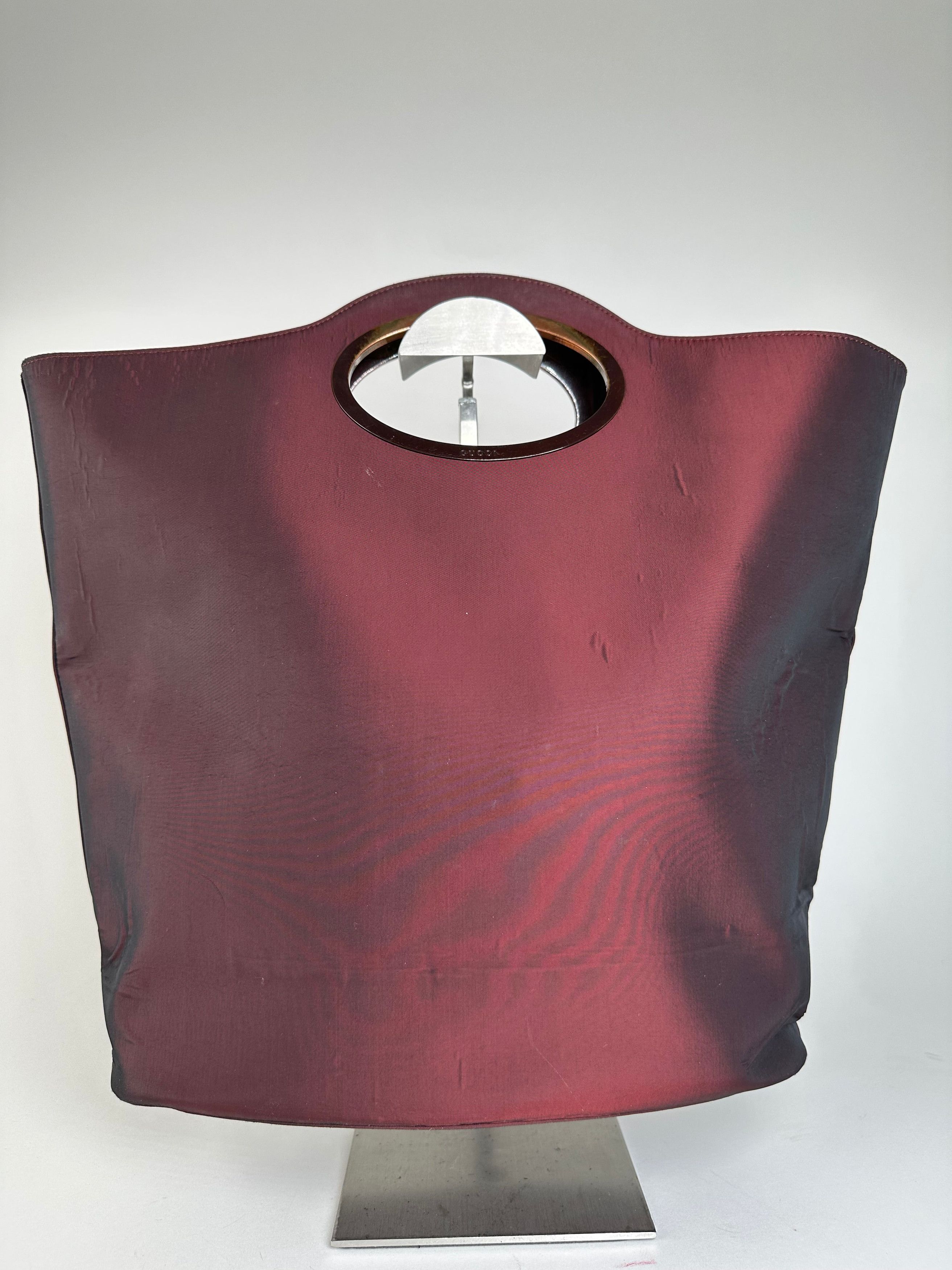 Gucci Vintage Satin Cut-Out Handle Tote Bag Burgundy Size ONE SIZE - 14 Thumbnail