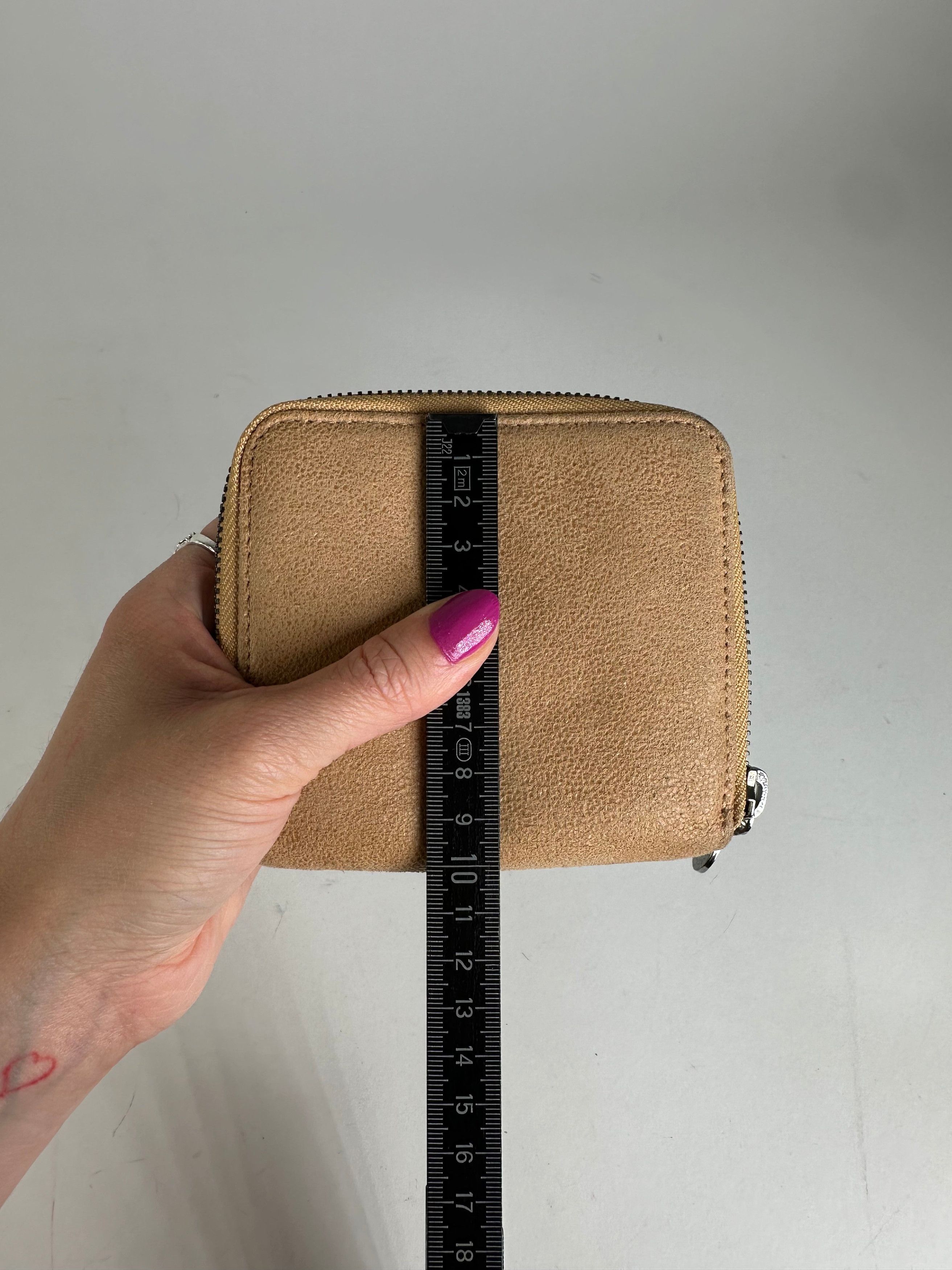 Stella McCartney Vintage Falabella Vegan Leather Compact Zip Wallet Camel Size ONE SIZE - 8 Thumbnail