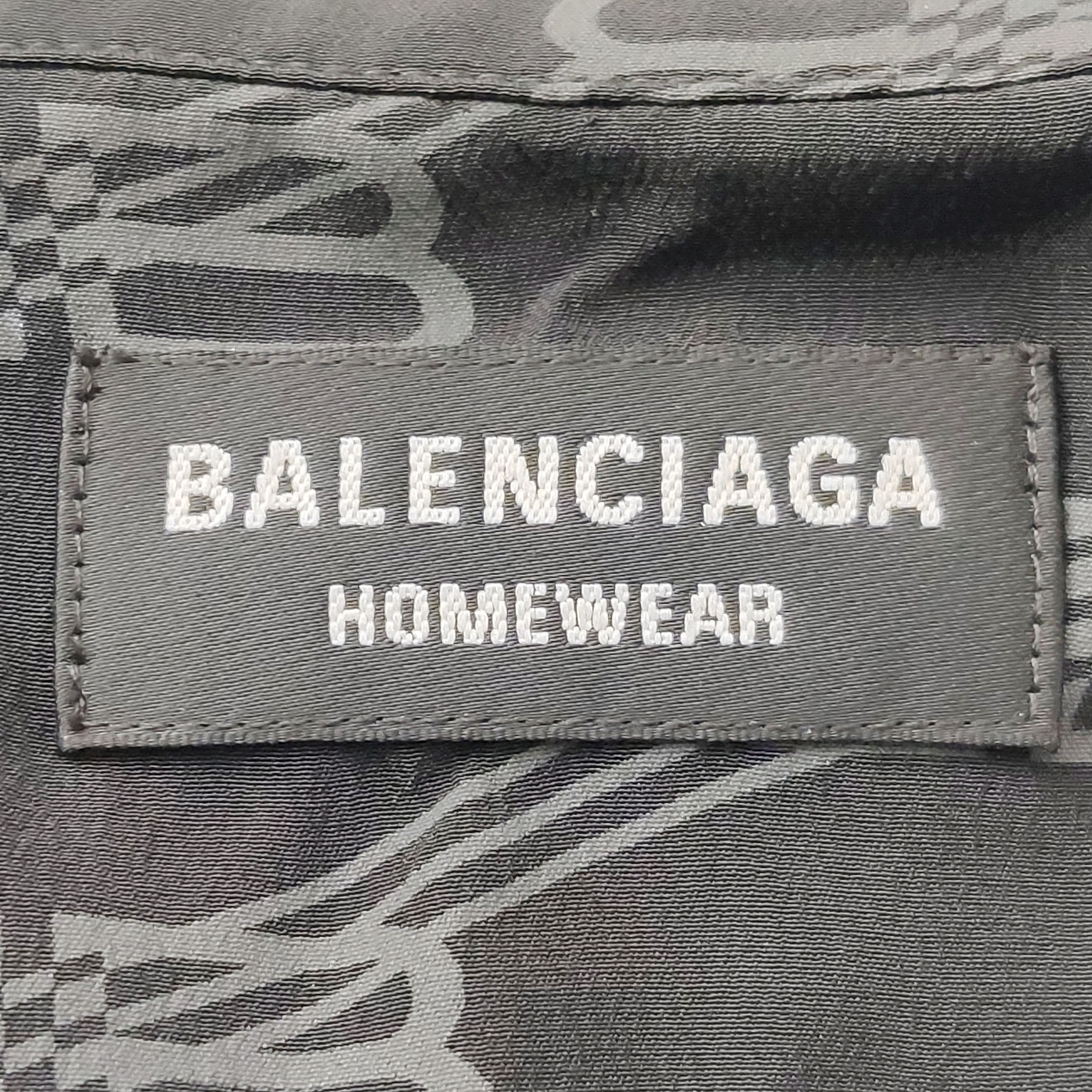 Balenciaga Balenciaga Silk Monogram Button Up Shirt 38 Size US S / EU 44-46 / 1 - 6 Thumbnail