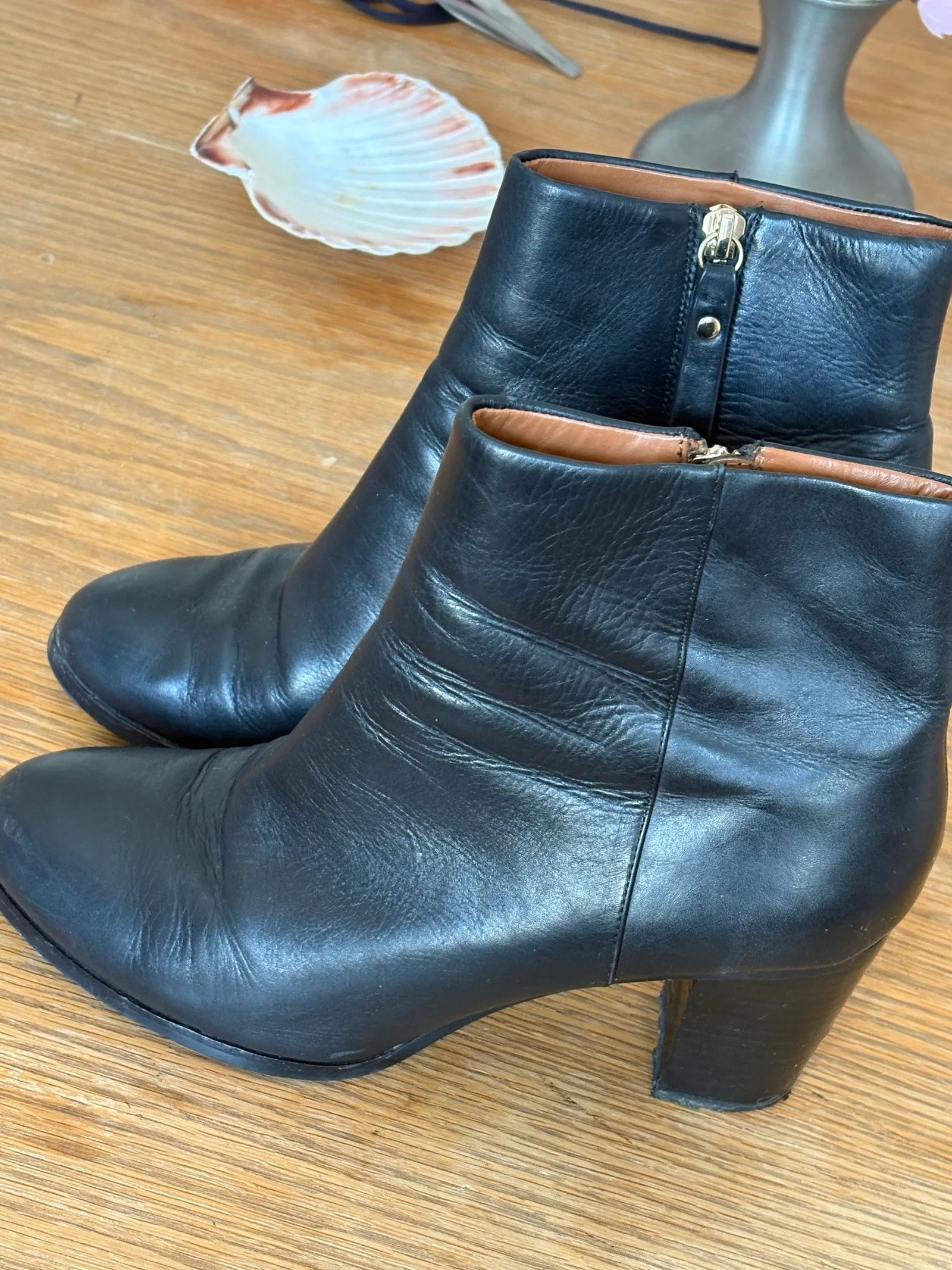 & Other Stories & Other Stories Boots Size US 10 / IT 40 - 2 Thumbnail