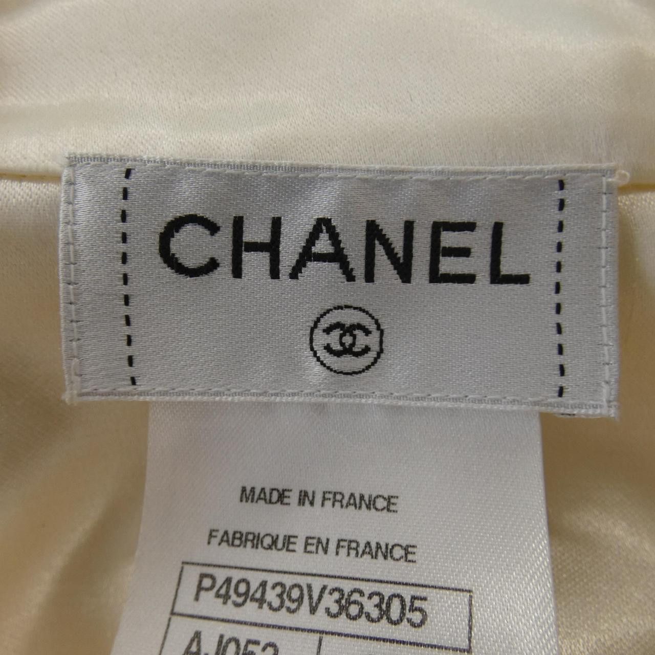 Chanel Chanel Chanel Silk Shirt Textile Tops P49439V36305 DUTY FREE for USA Size ONE SIZE - 4 Thumbnail