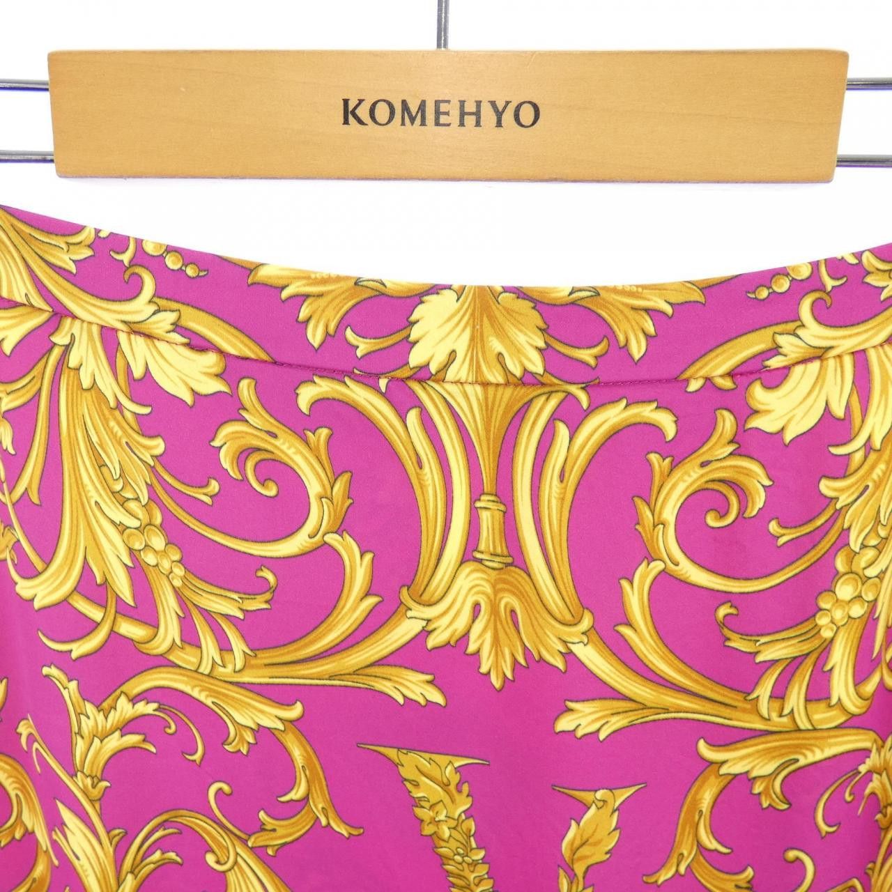 Versace Versace Versace Skirt Others Skirts DUTY FREE for USA Size ONE SIZE - 5 Thumbnail