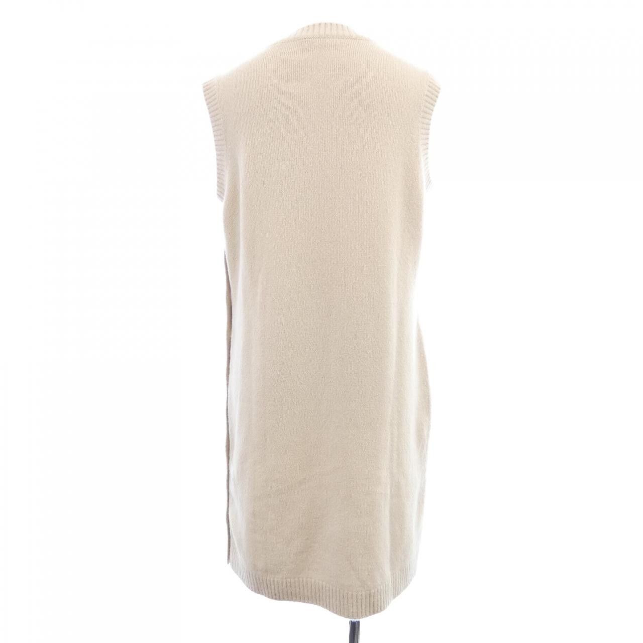 Chanel Chanel Chanel Cashmere Dress Textile Dresses P50087K06359 DUTY FREE for USA Size ONE SIZE - 2 Thumbnail